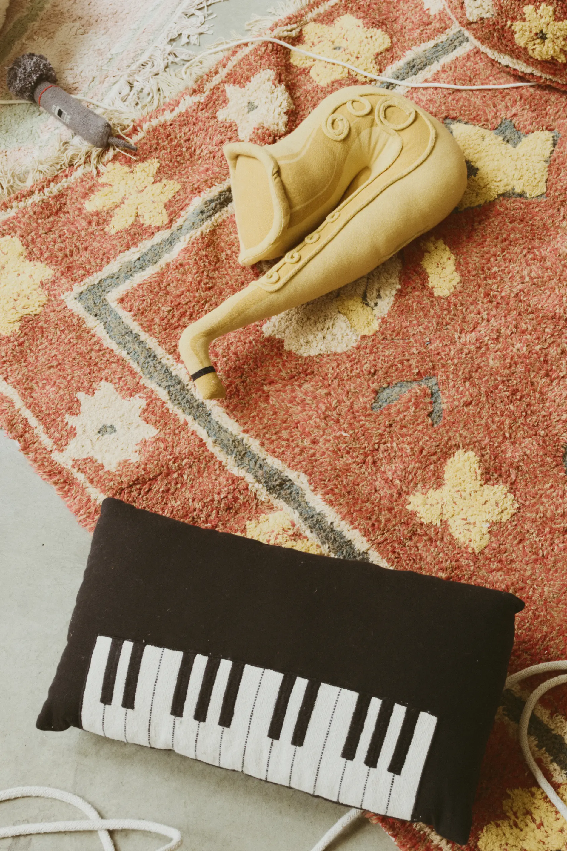 Piano Cushion - image 5