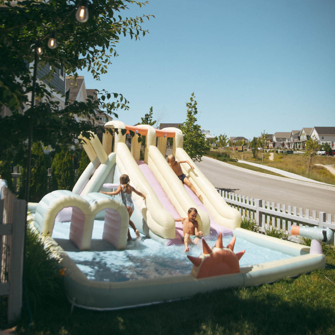 Inflatable Outdoor Splash Pad - image 3