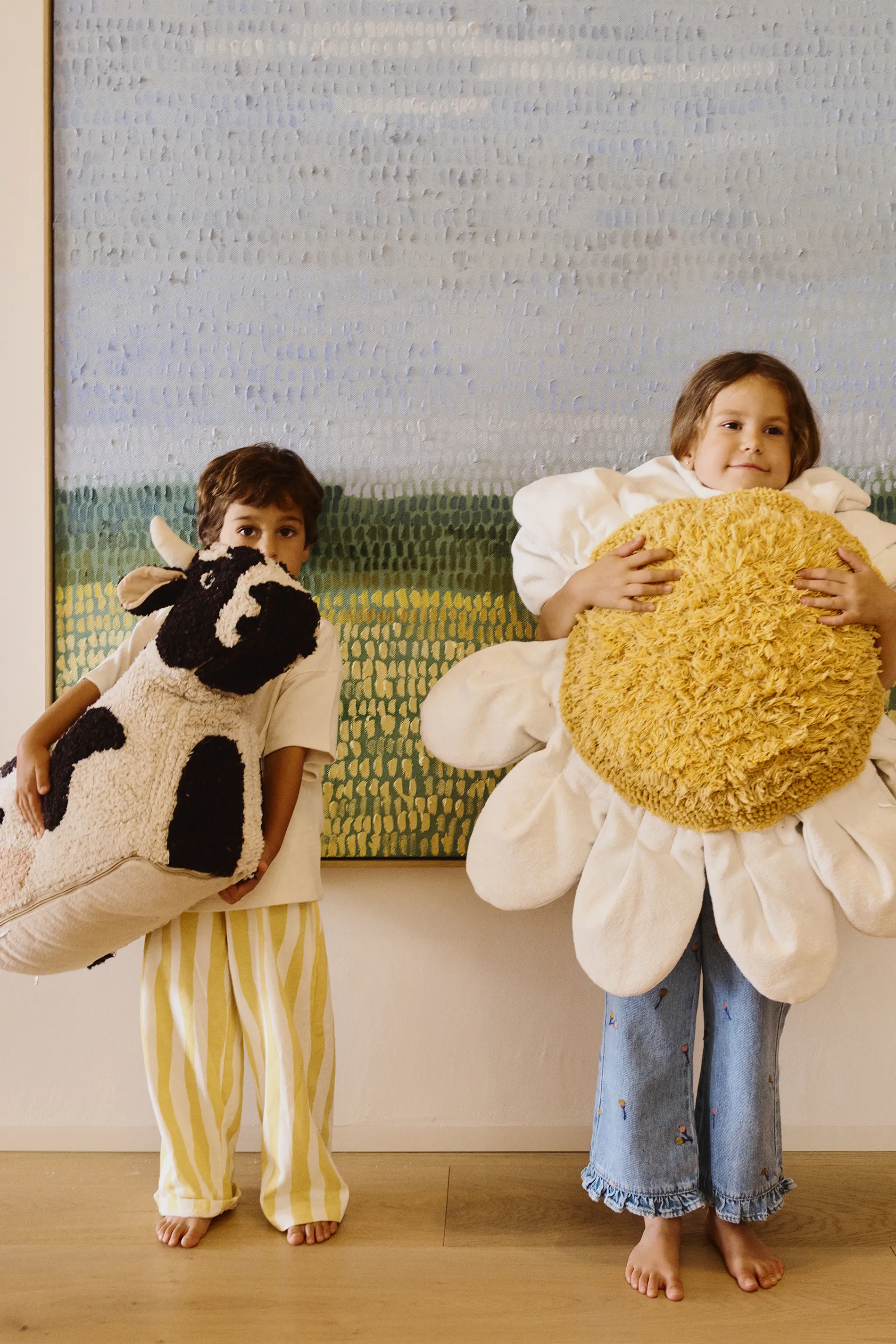 Cow Pouf - image 4