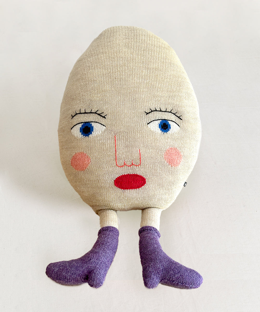 Eggy Pillow