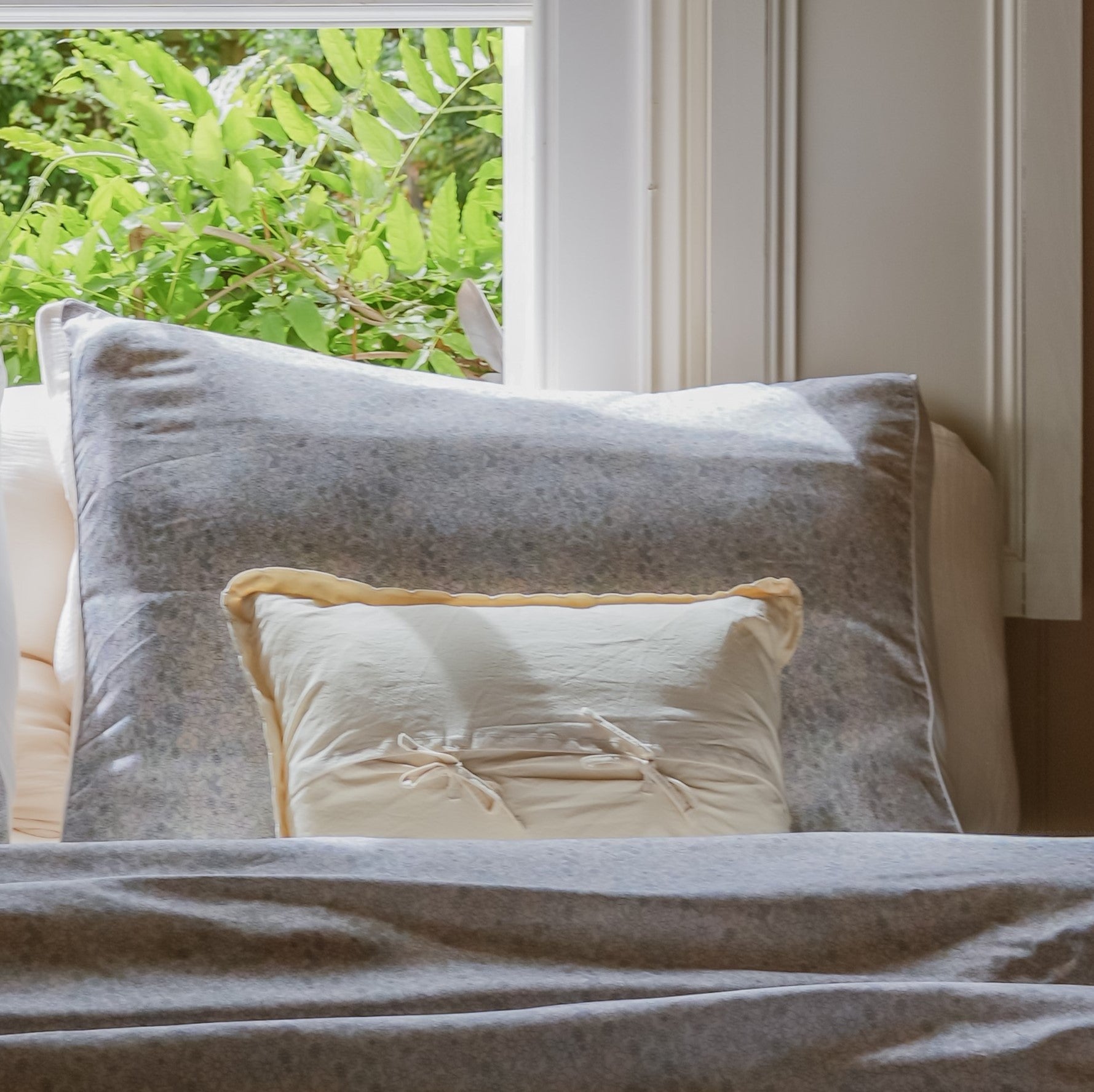 Enchanted Wildflowers Standard Pillowcase Set - Ivory - image 3