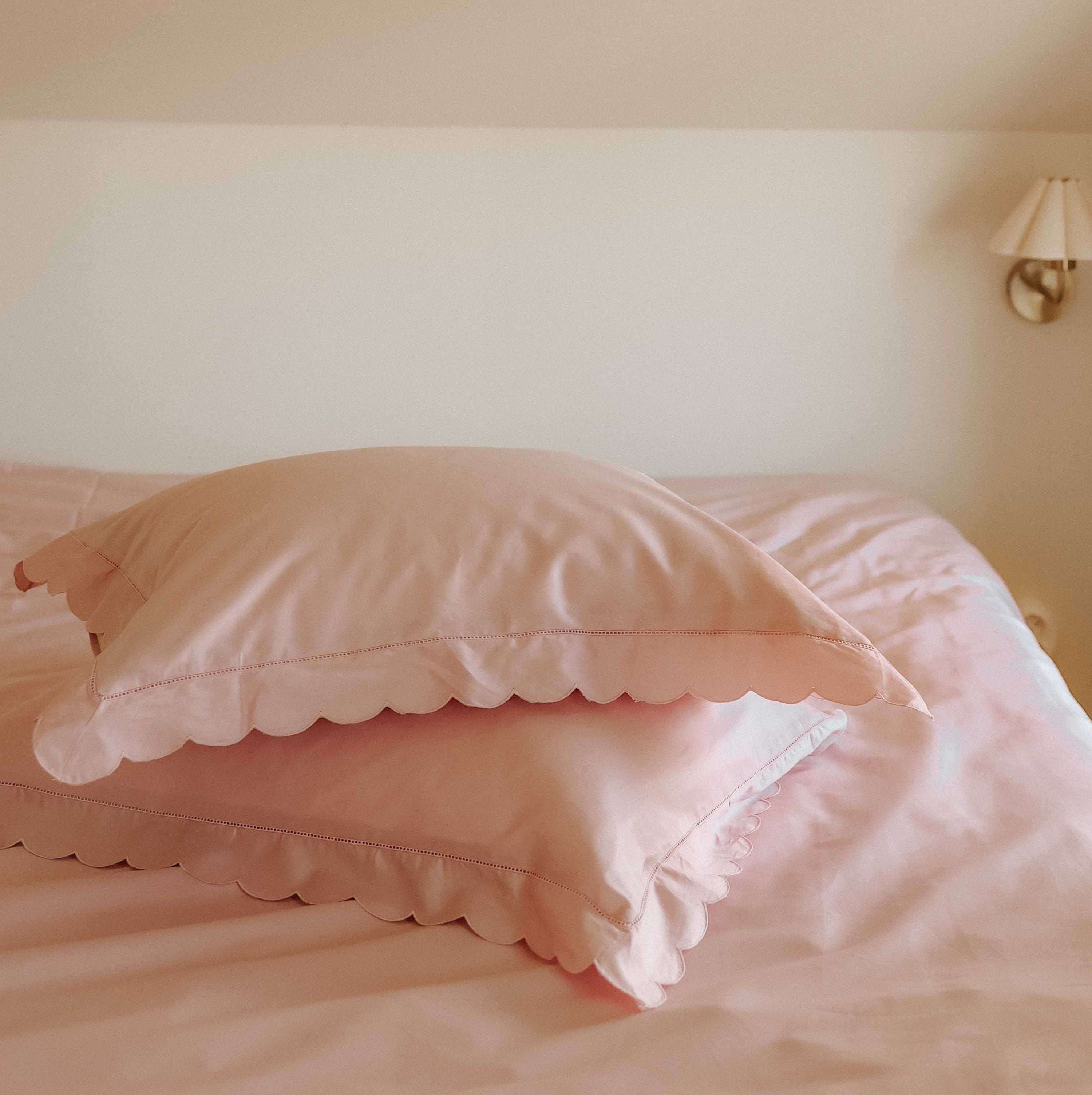 Scalloped Starlight Standard Pillowcase Set - Rose - image 4