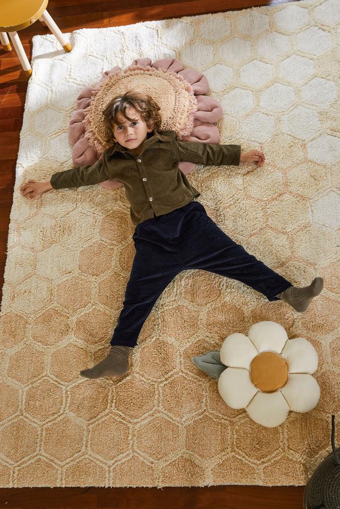 Little Daisy Cushion - image 3
