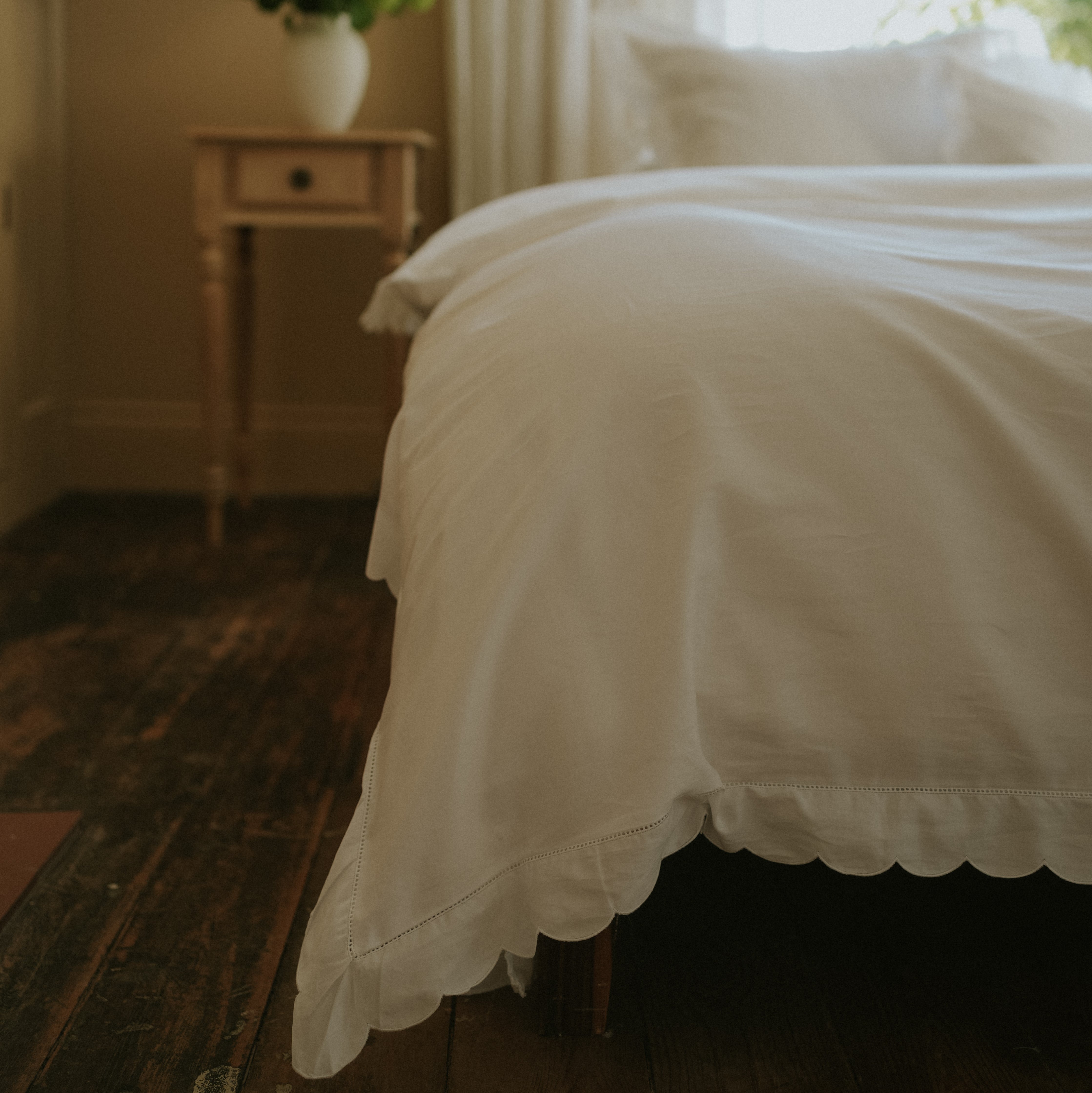 Scalloped Starlight Full/Queen Duvet Cover - White - image 3
