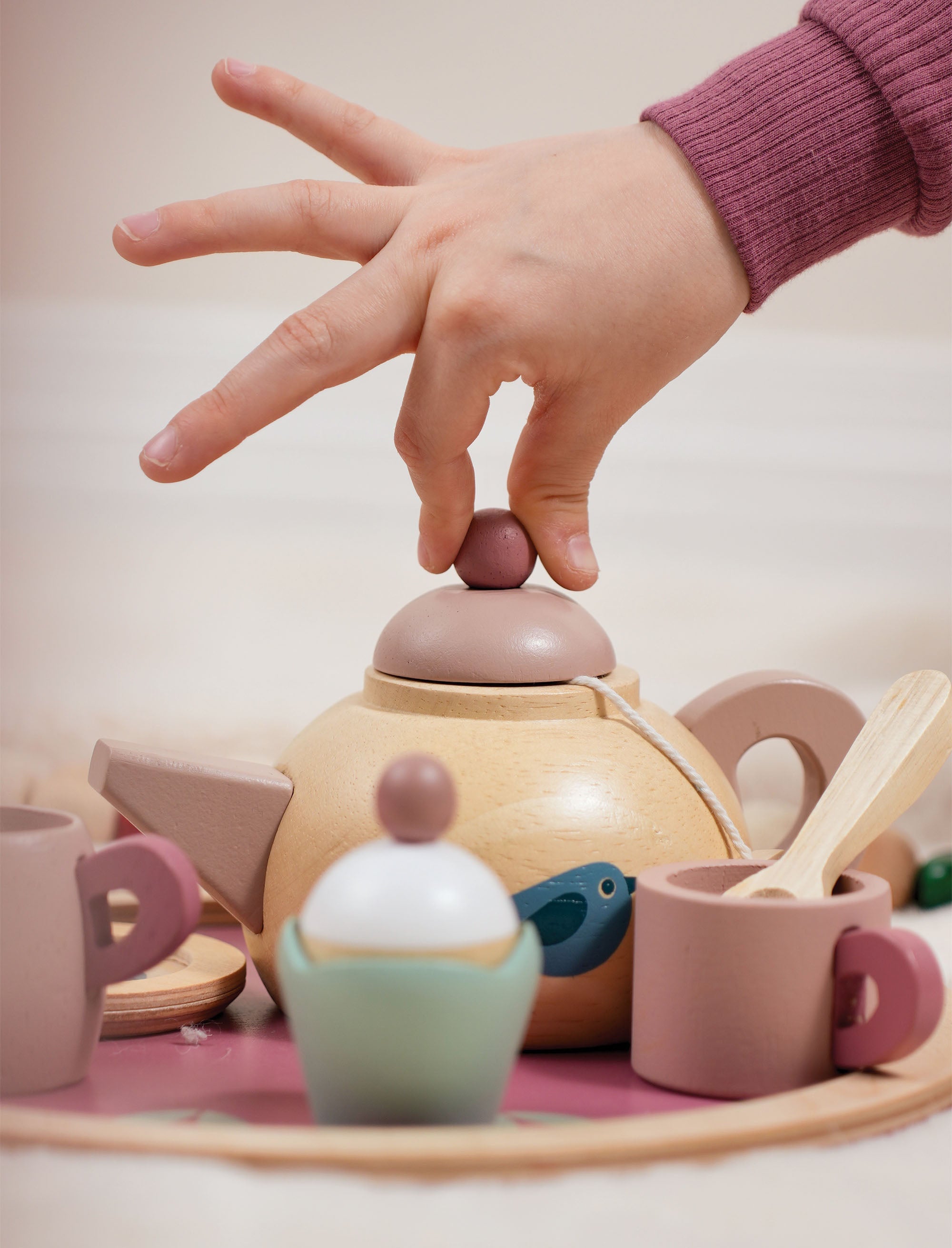 Birdie Wooden Tea Set - image 3