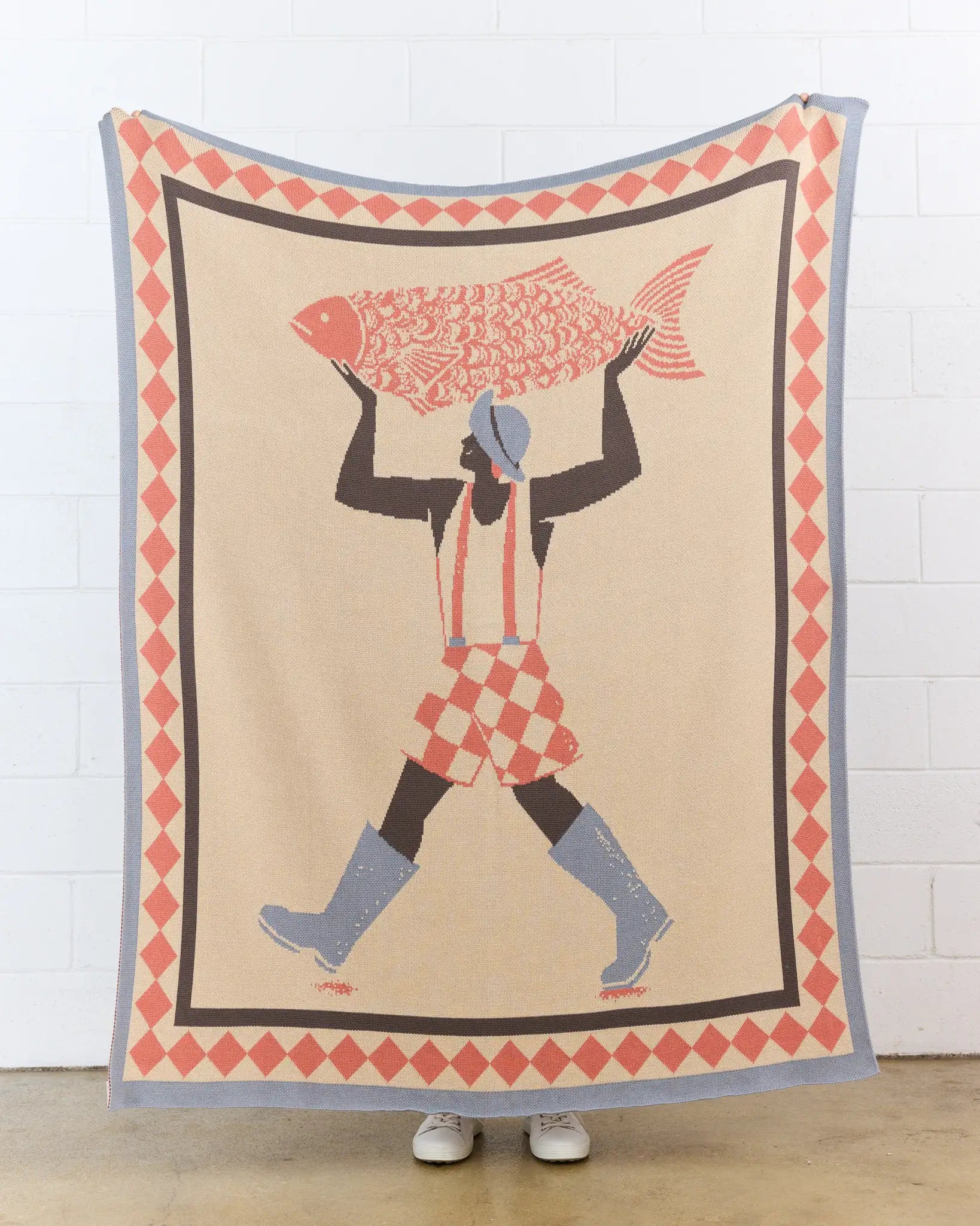 Un Beau Poisson Knit Blanket - image 8