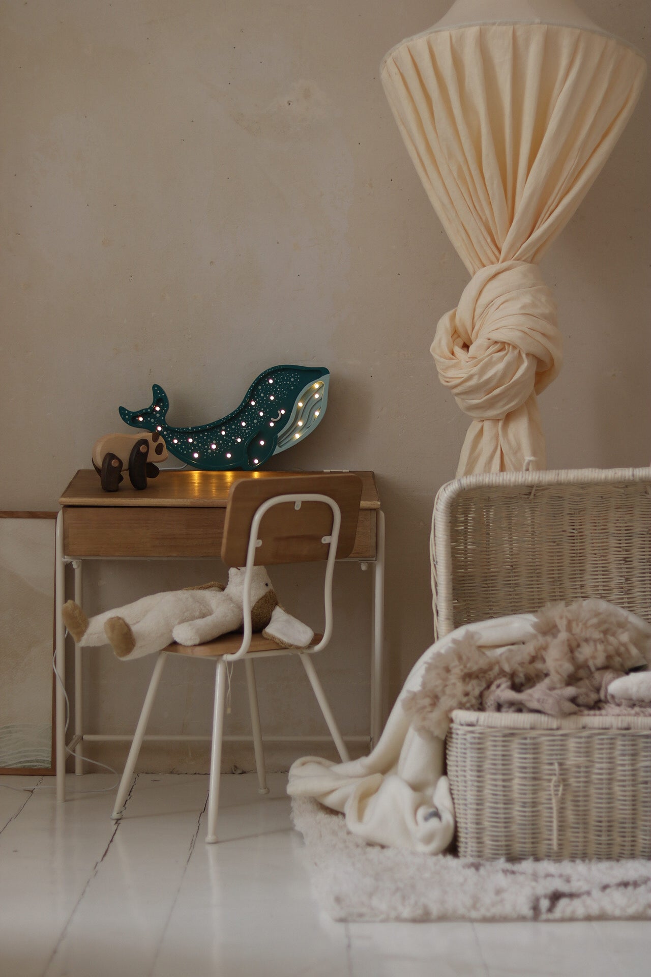 Whale Lamp - image 5