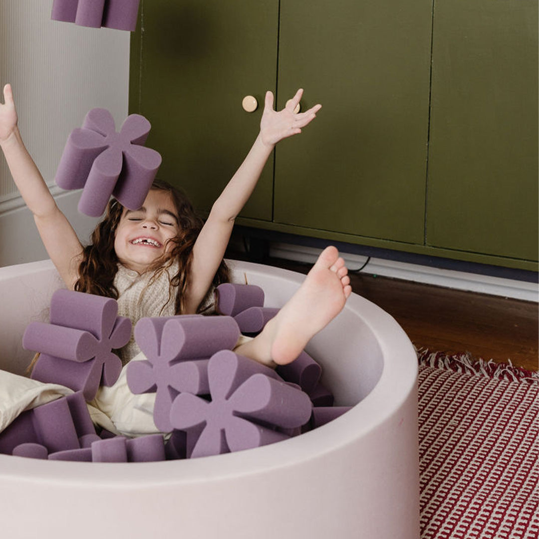 Daisy Foam Pit - image 6