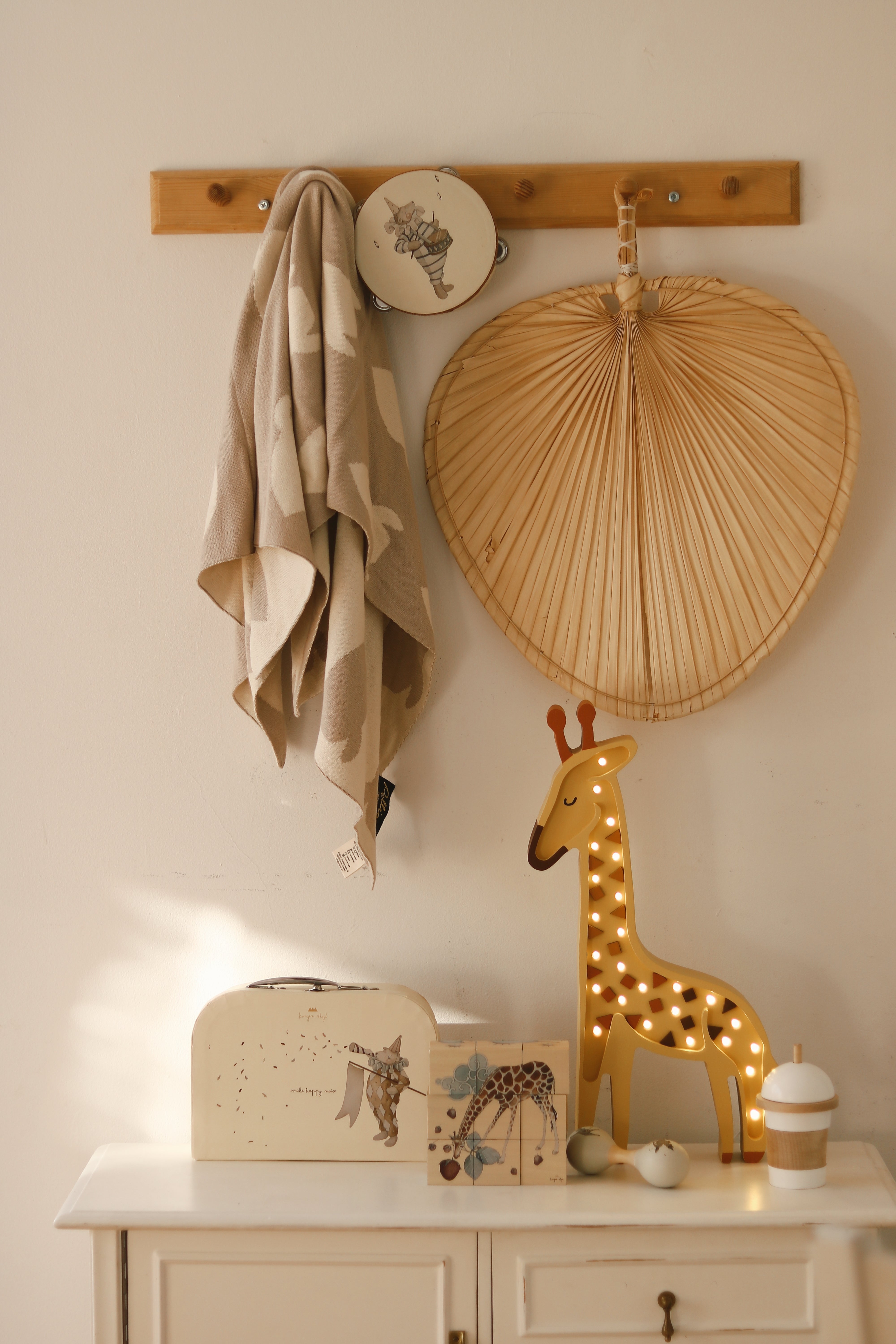 Giraffe Lamp - image 4