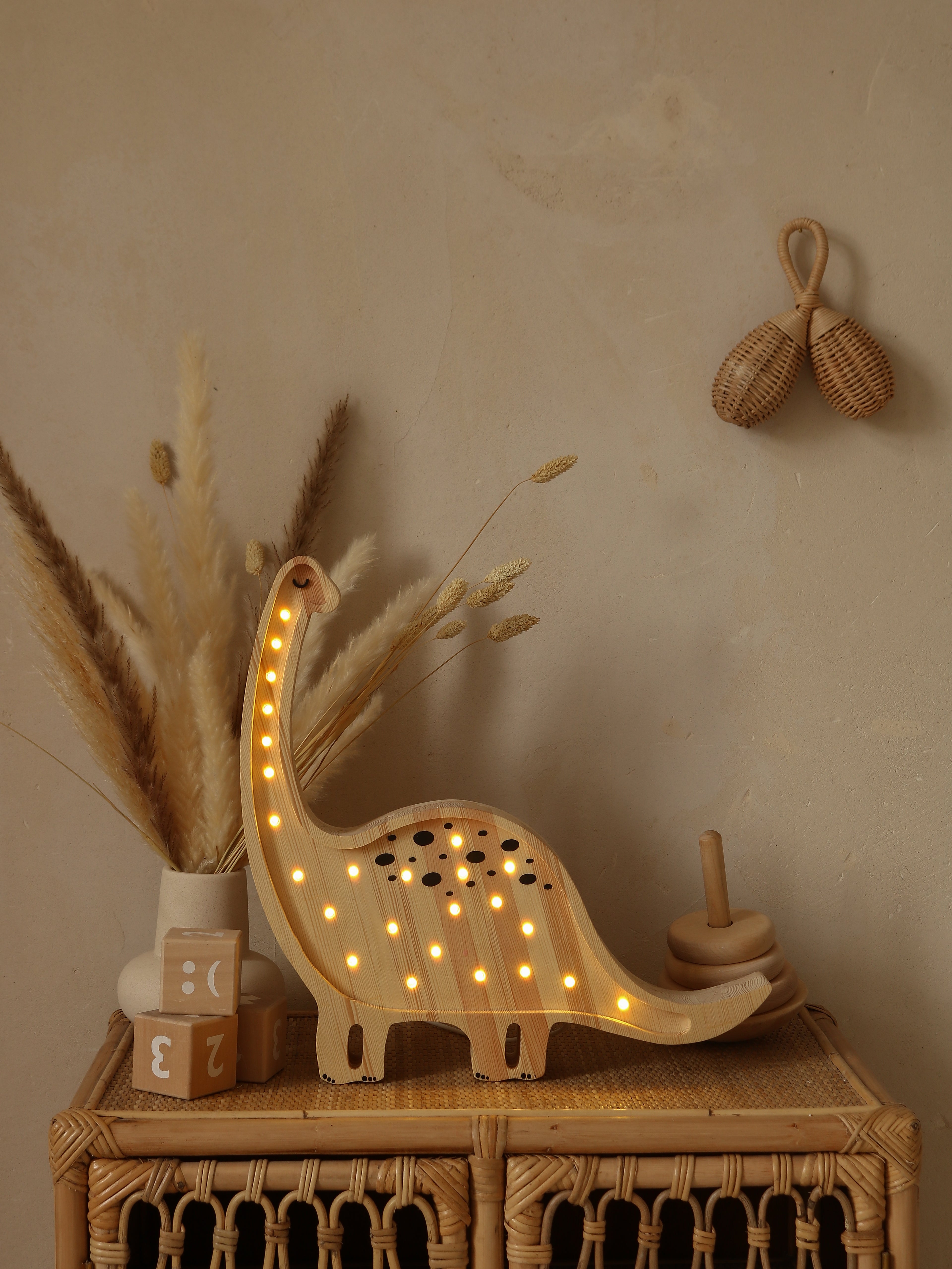 Dinosaur Lamp - image 12