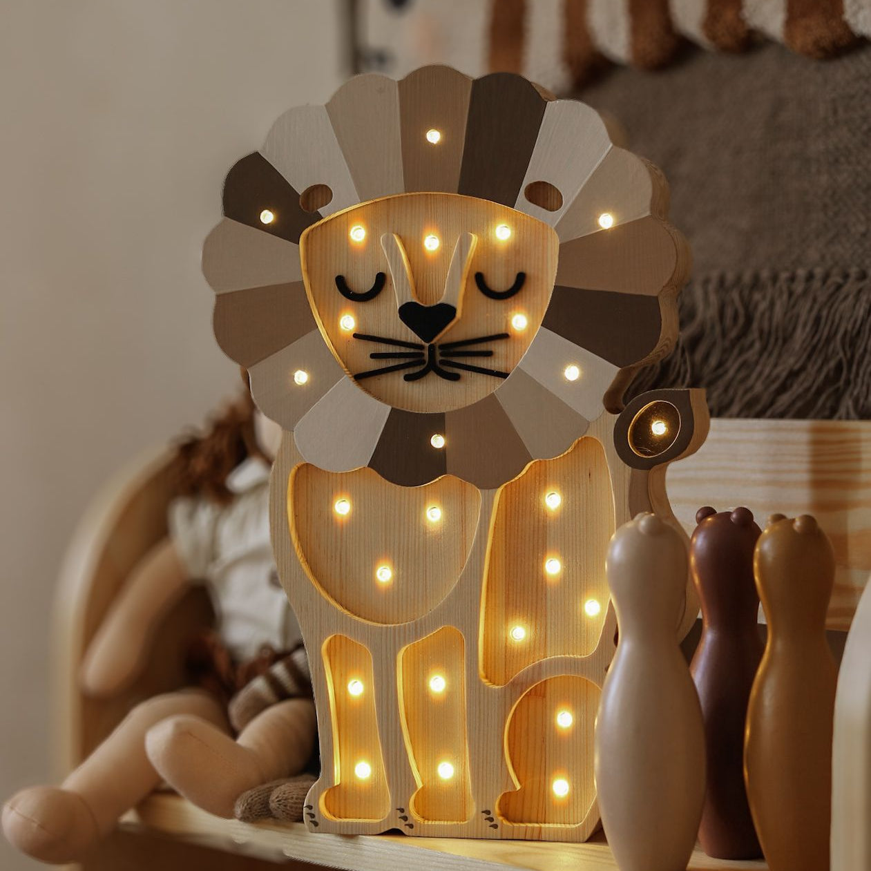Lion Lamp - image 28