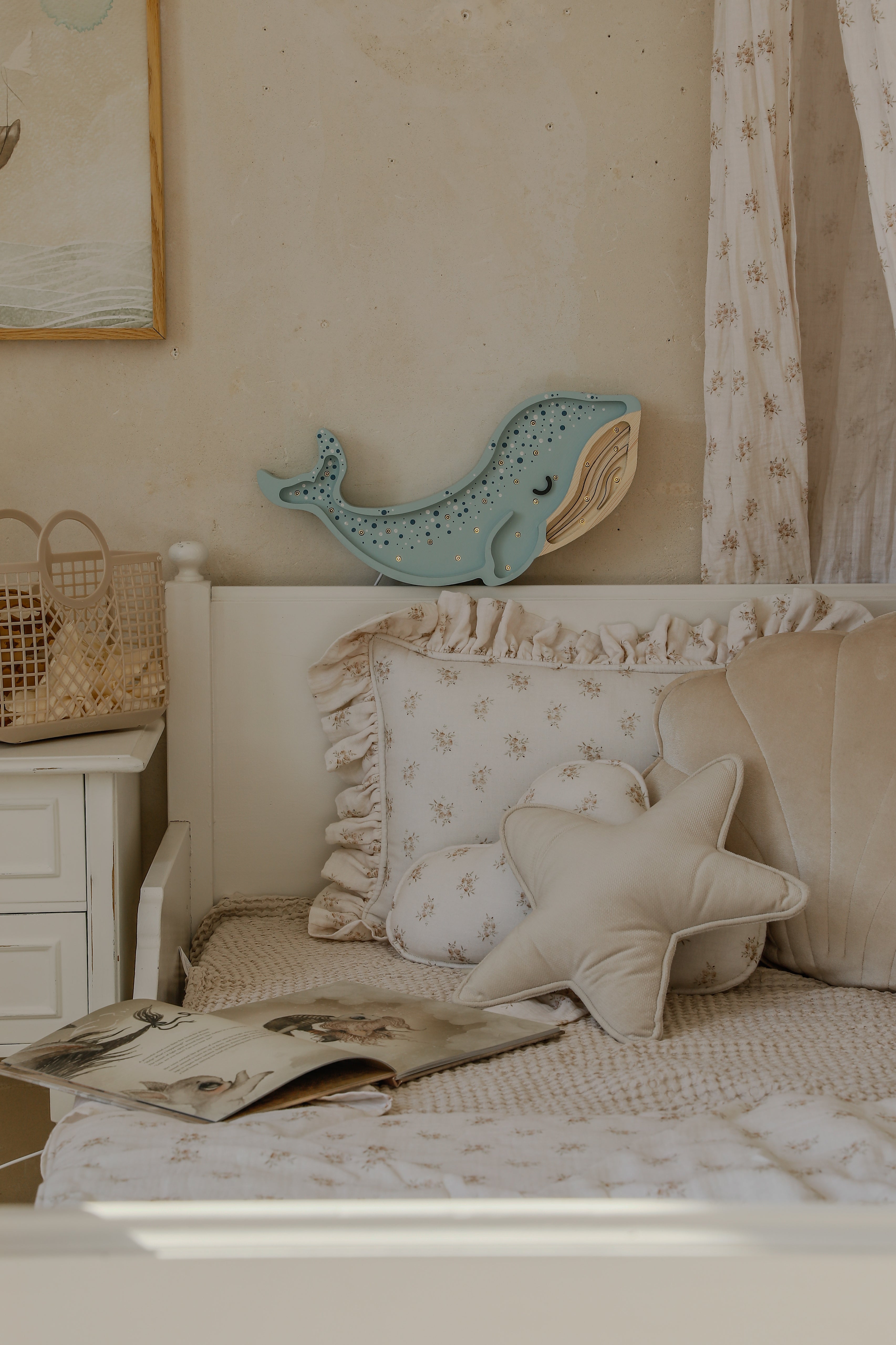 Whale Lamp - image 16