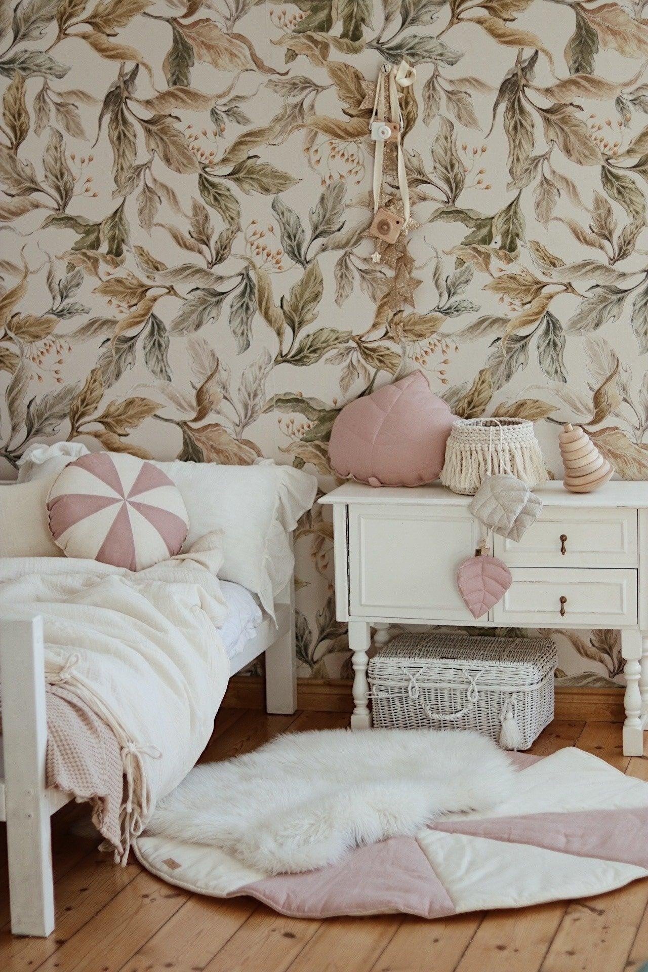 Round Patchwork Pillow - Pink - image 4