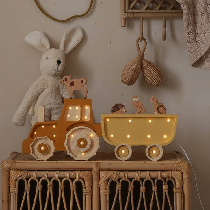 Tractor Lamp - image 6
