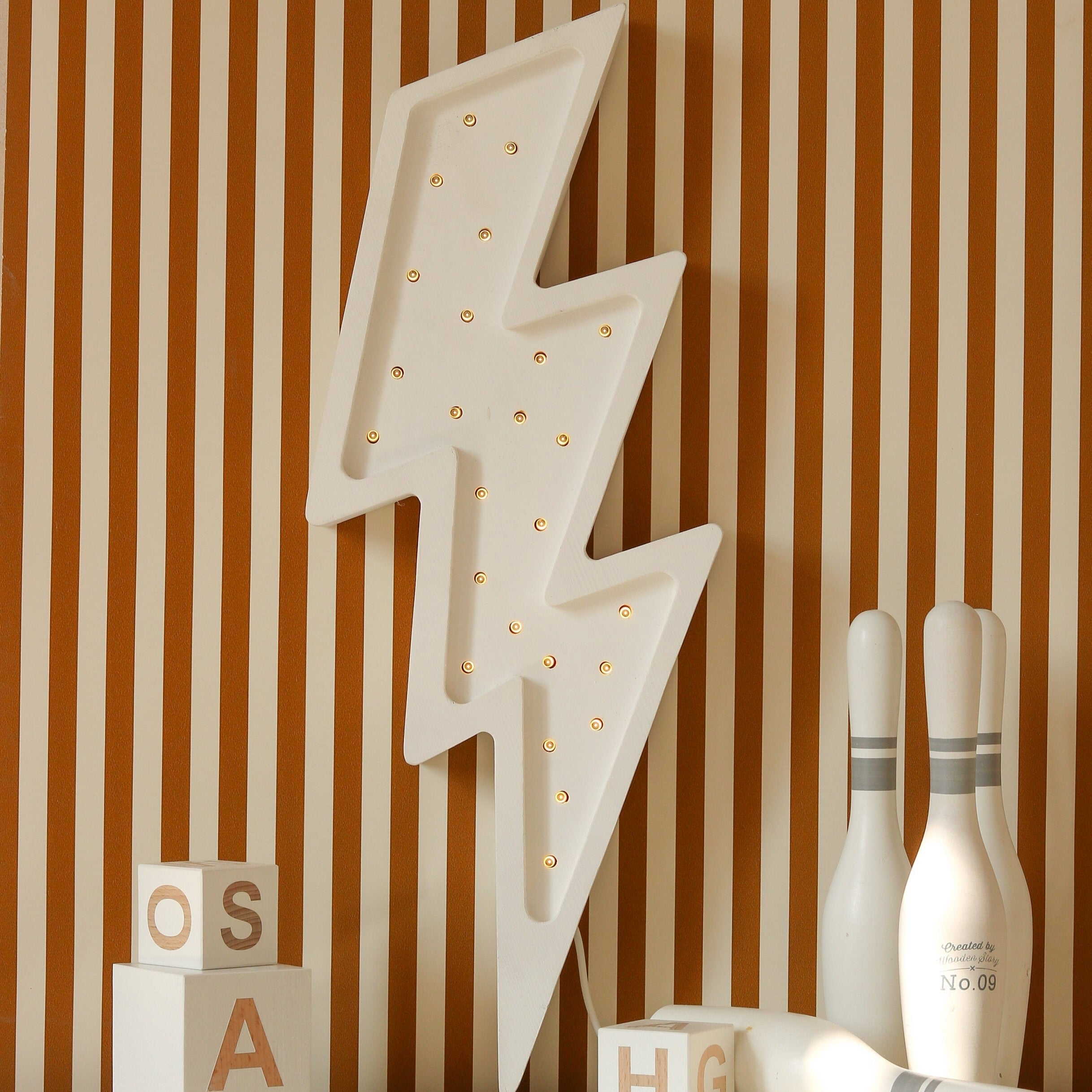 Lightning Bolt Lamp - image 3