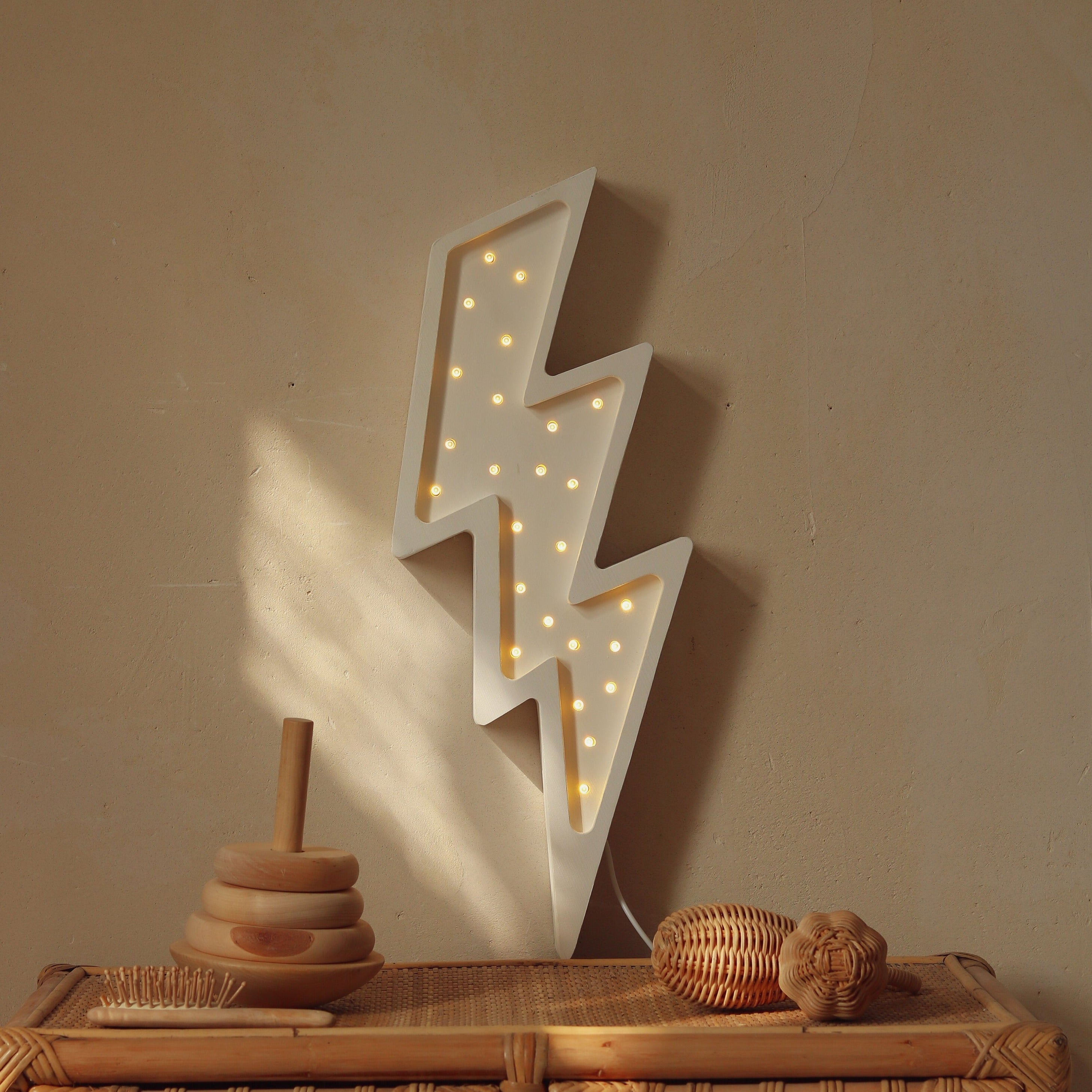 Lightning Bolt Lamp - image 4