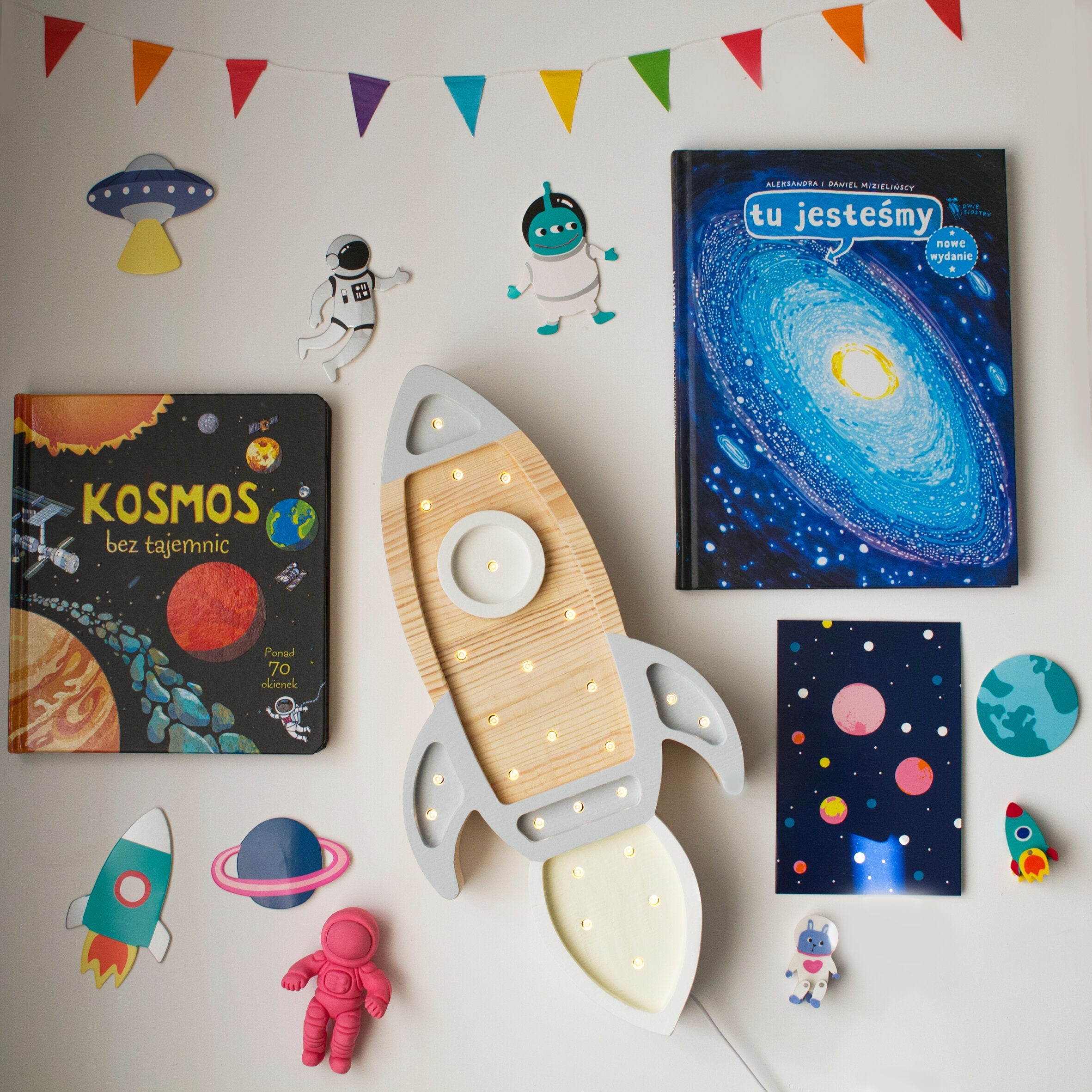 Rocket Ship Lamp - image 15