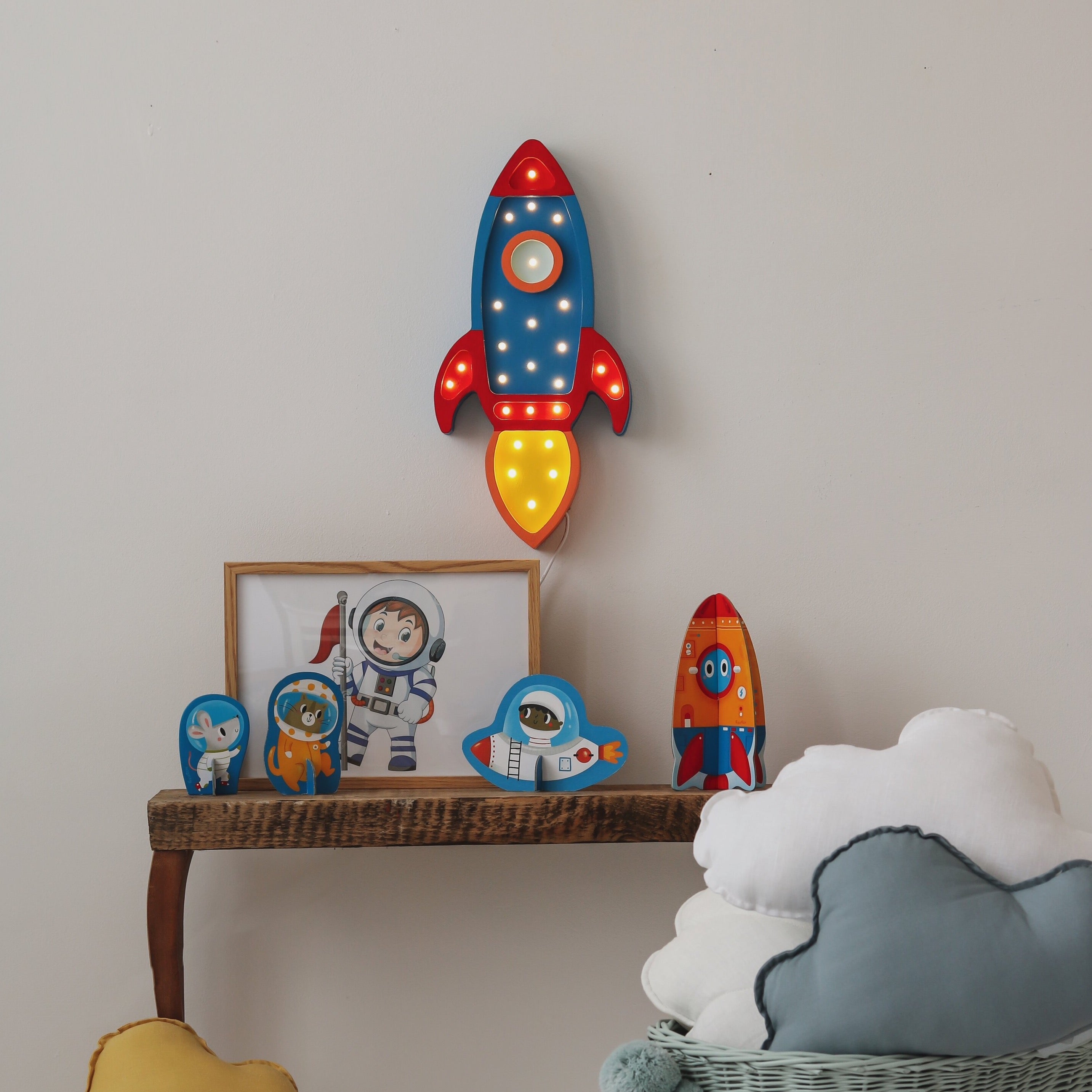 Rocket Ship Lamp - image 6