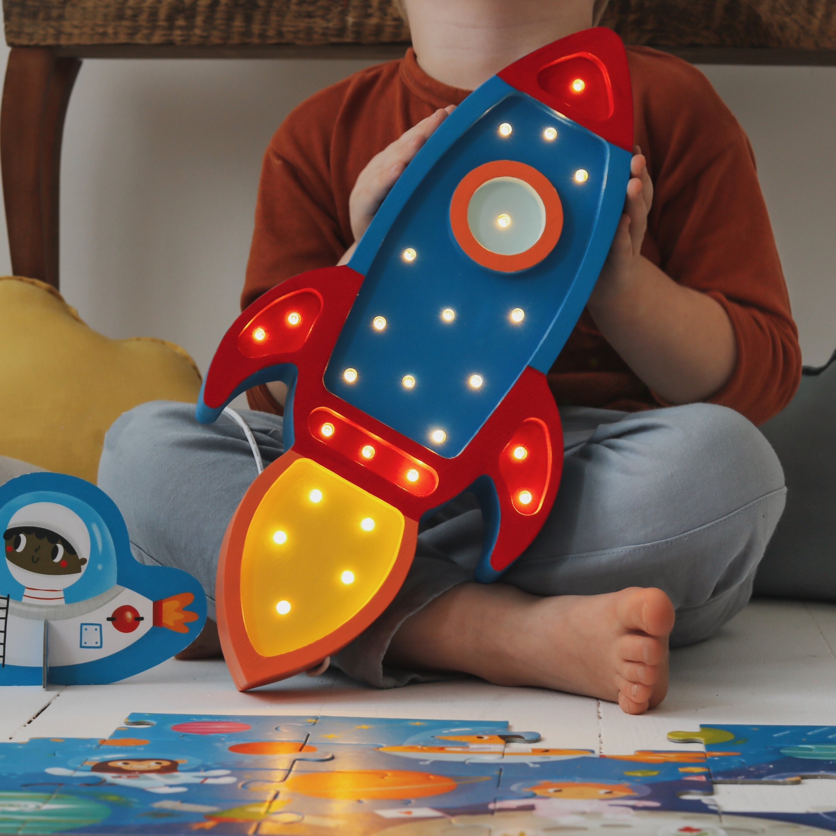 Rocket Ship Lamp - image 5