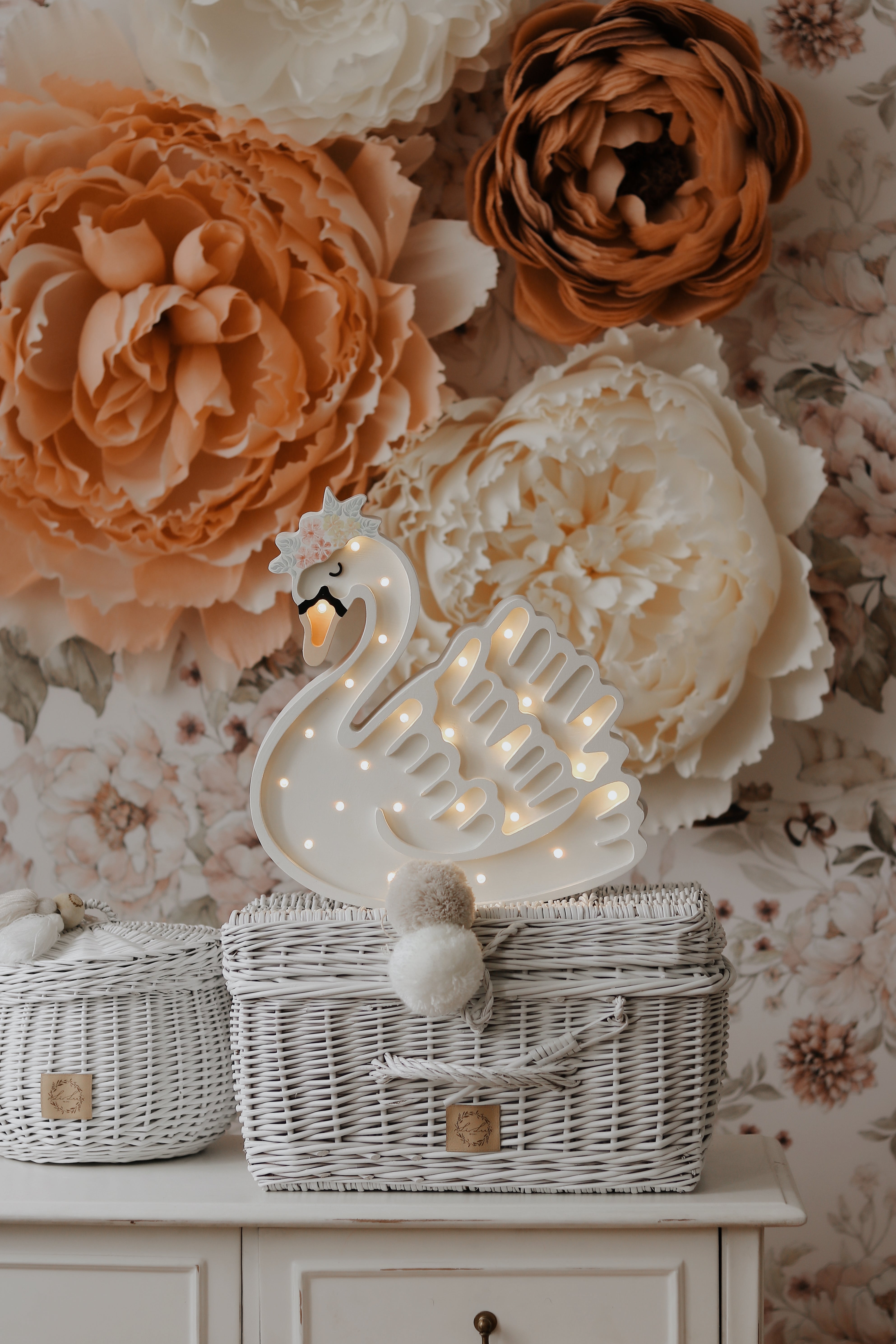 Swan Lamp