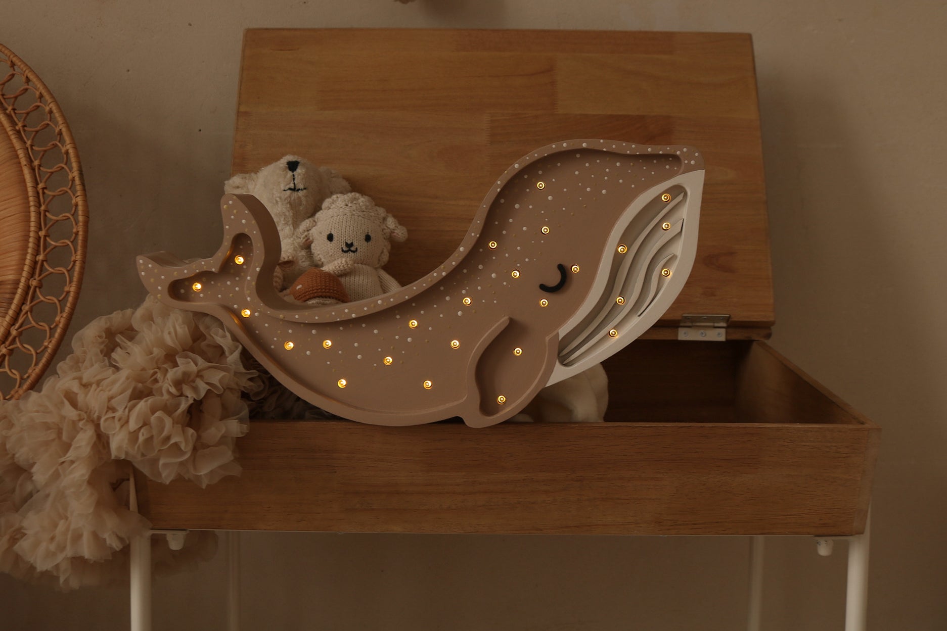 Whale Lamp - image 19