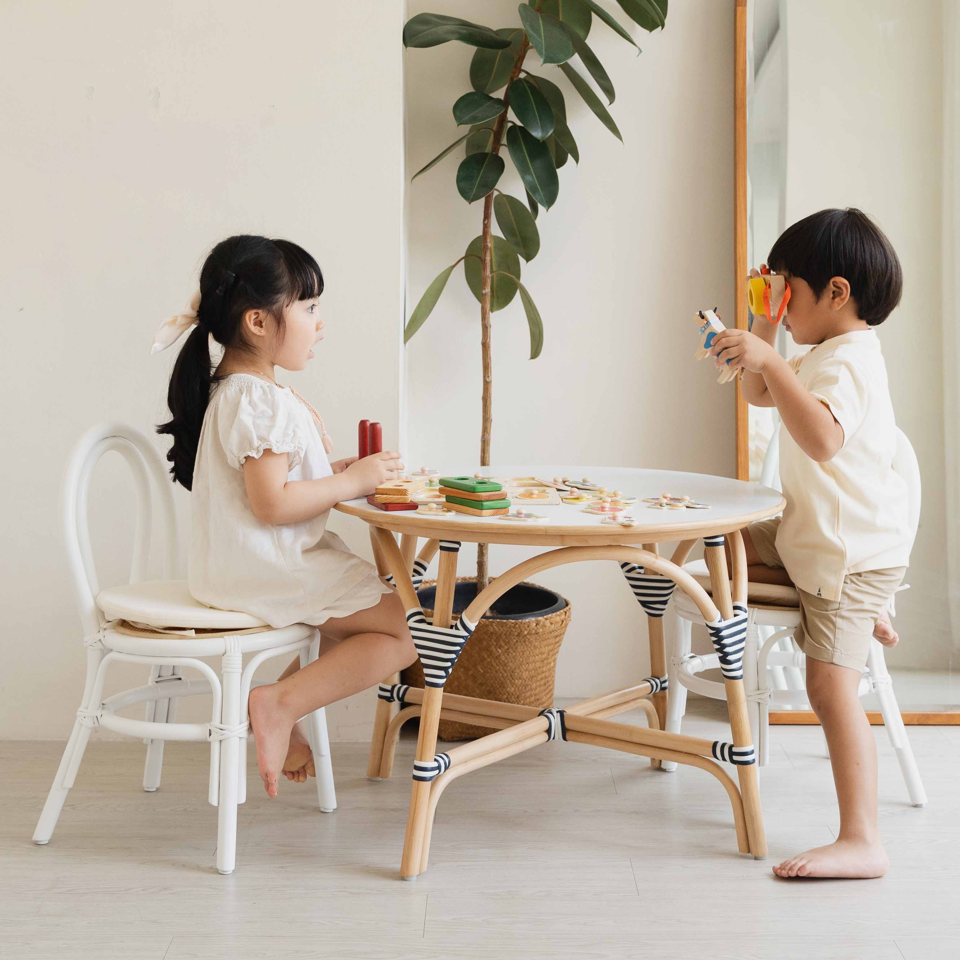 Kids Play Table Rattan - Navy and White - image 3