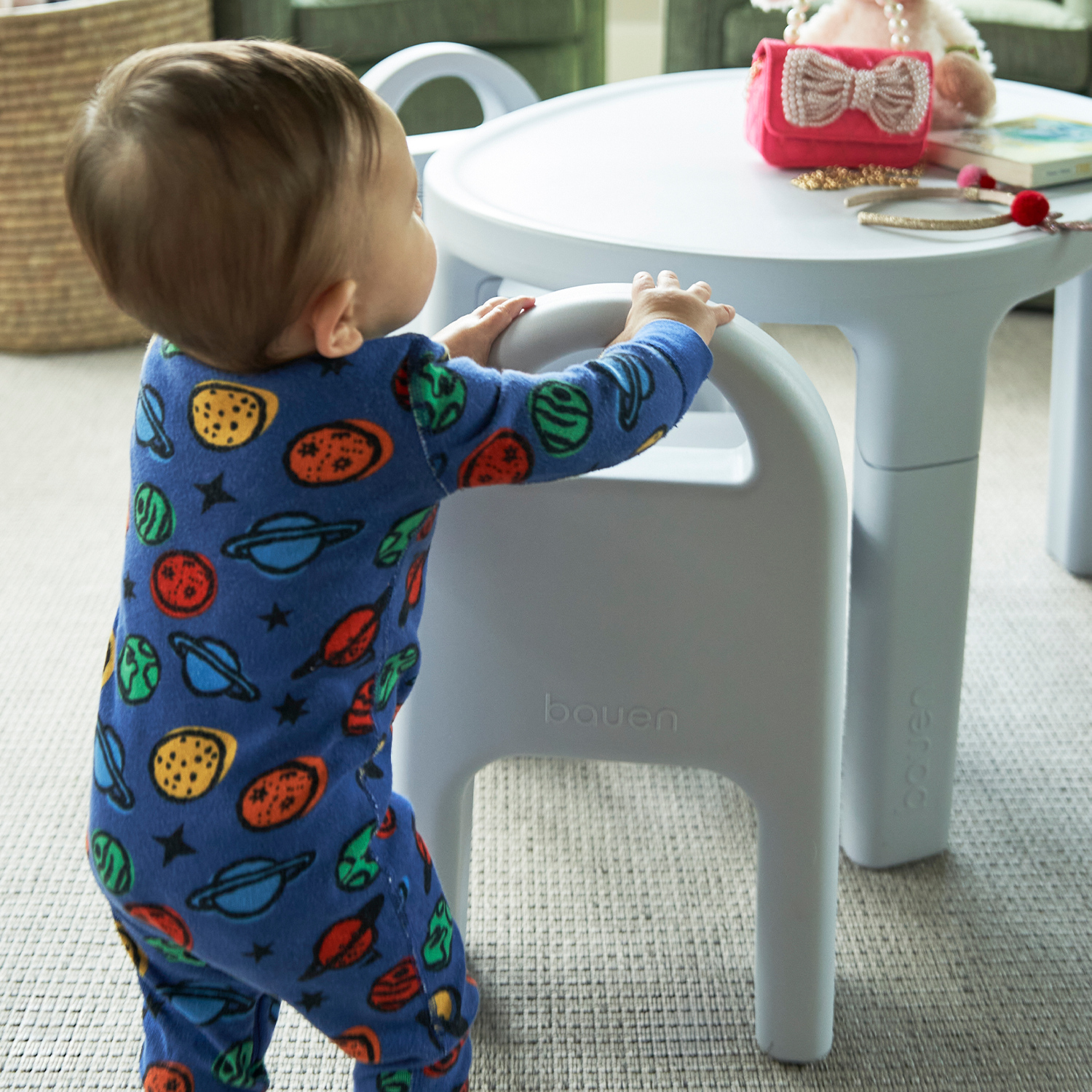 Indoor/Outdoor Play Table - image 7