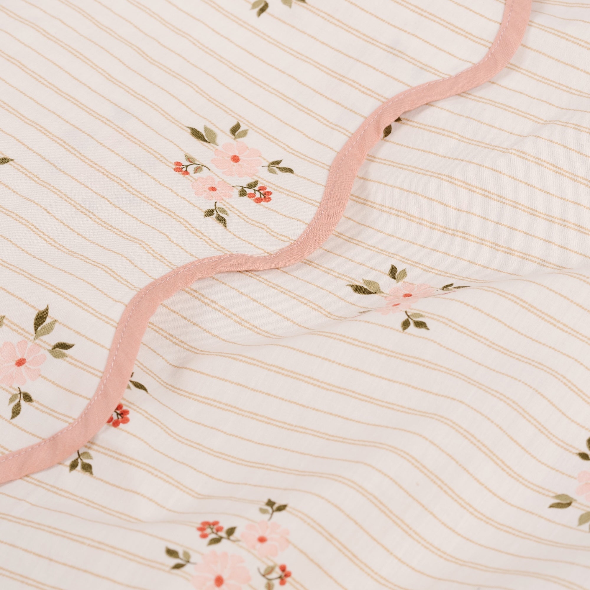 Briar Floral 100% Cotton Sheet Set - image 7