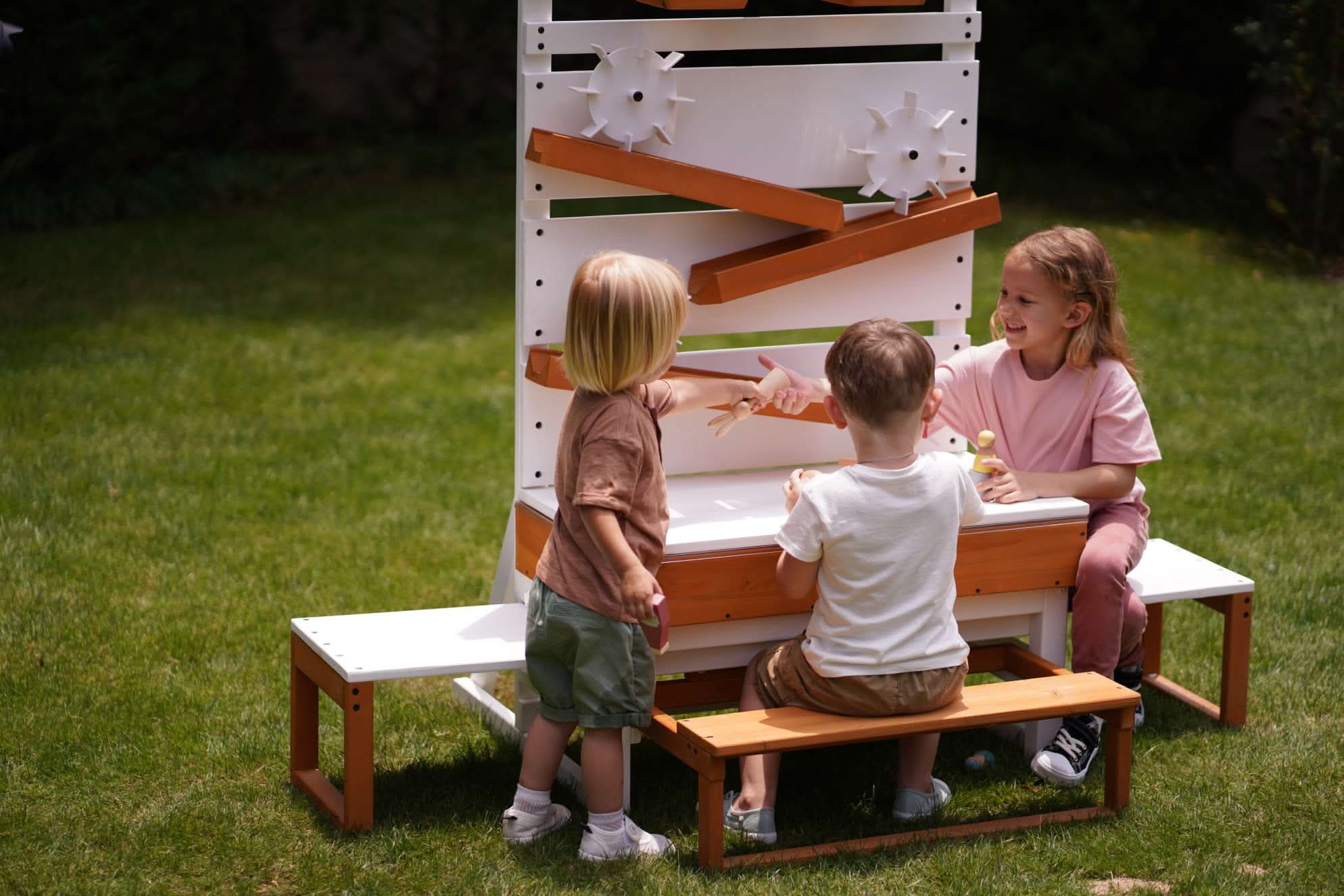 Outdoor Wooden Water Table - image 3