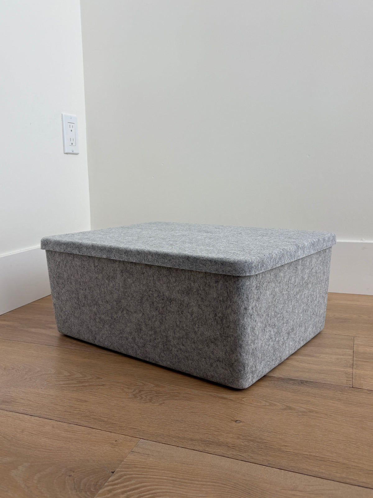 The Sculpted Bin - XL with Lid - image 9