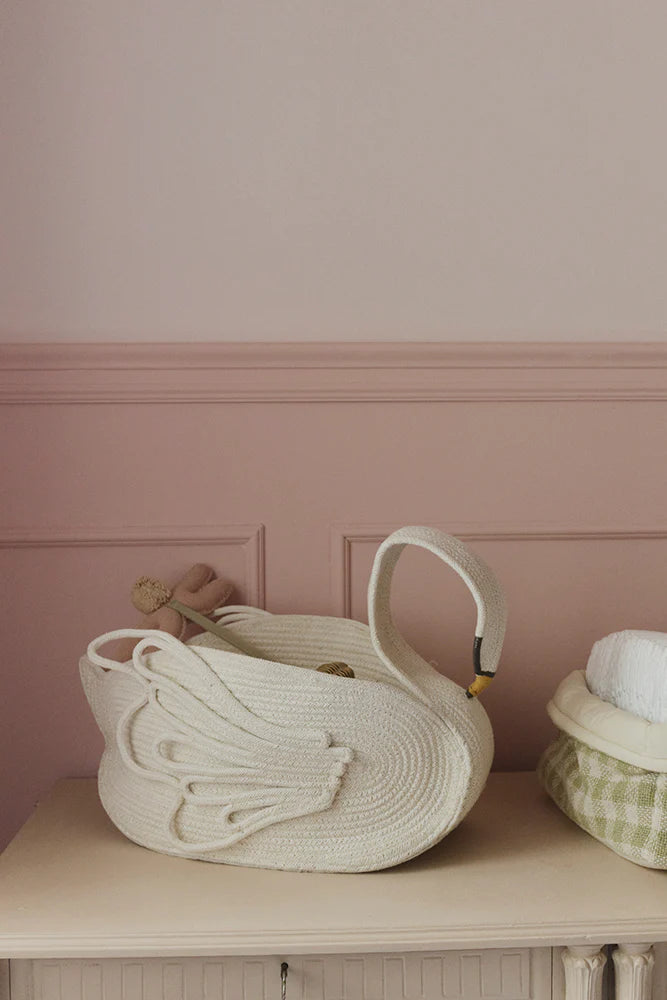 Swan Basket - White - image 4