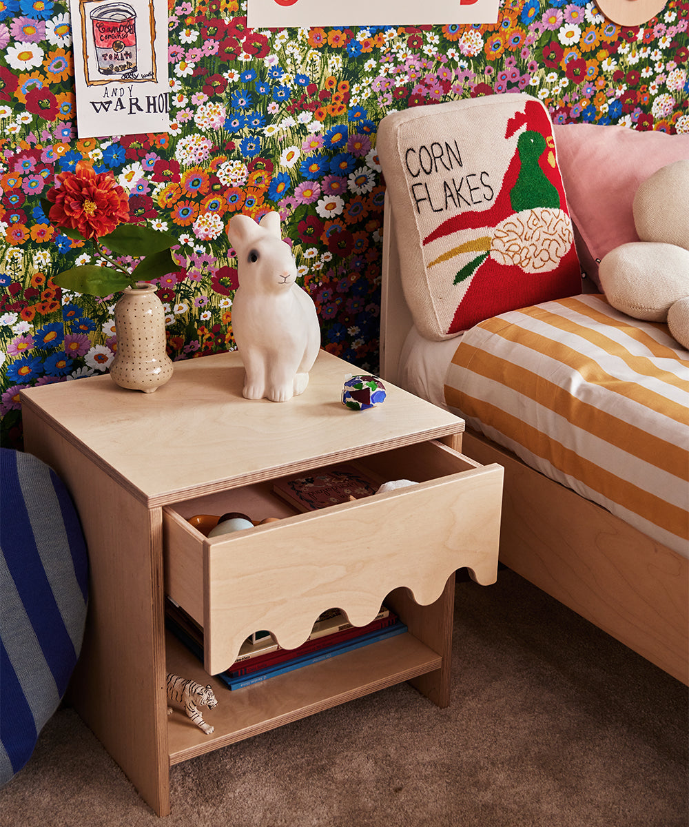 Moss Nightstand with Drawer - image 9