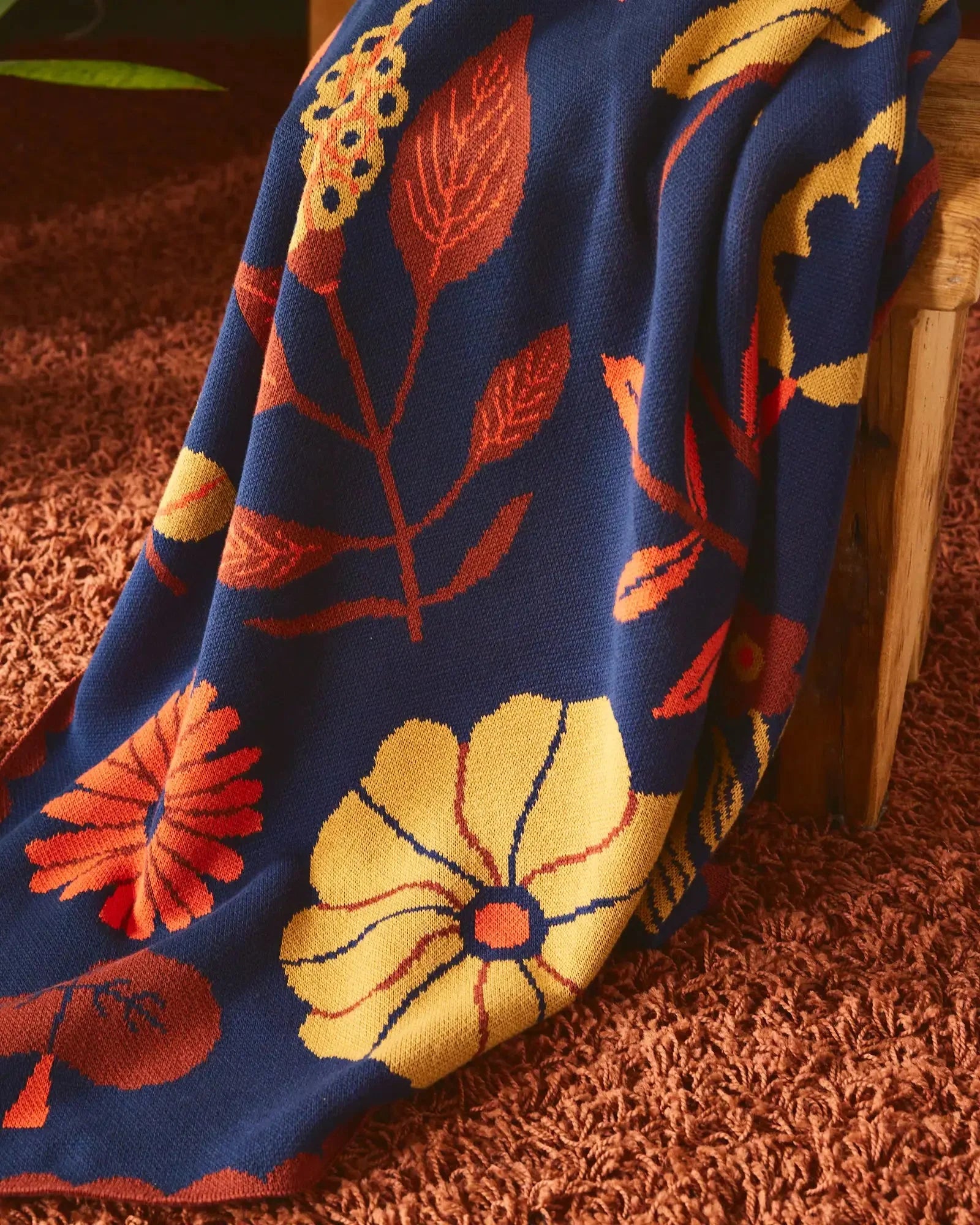 Petals Knit Blanket - image 10