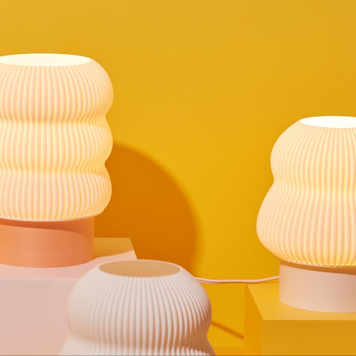 Poly Table Lamp - image 5