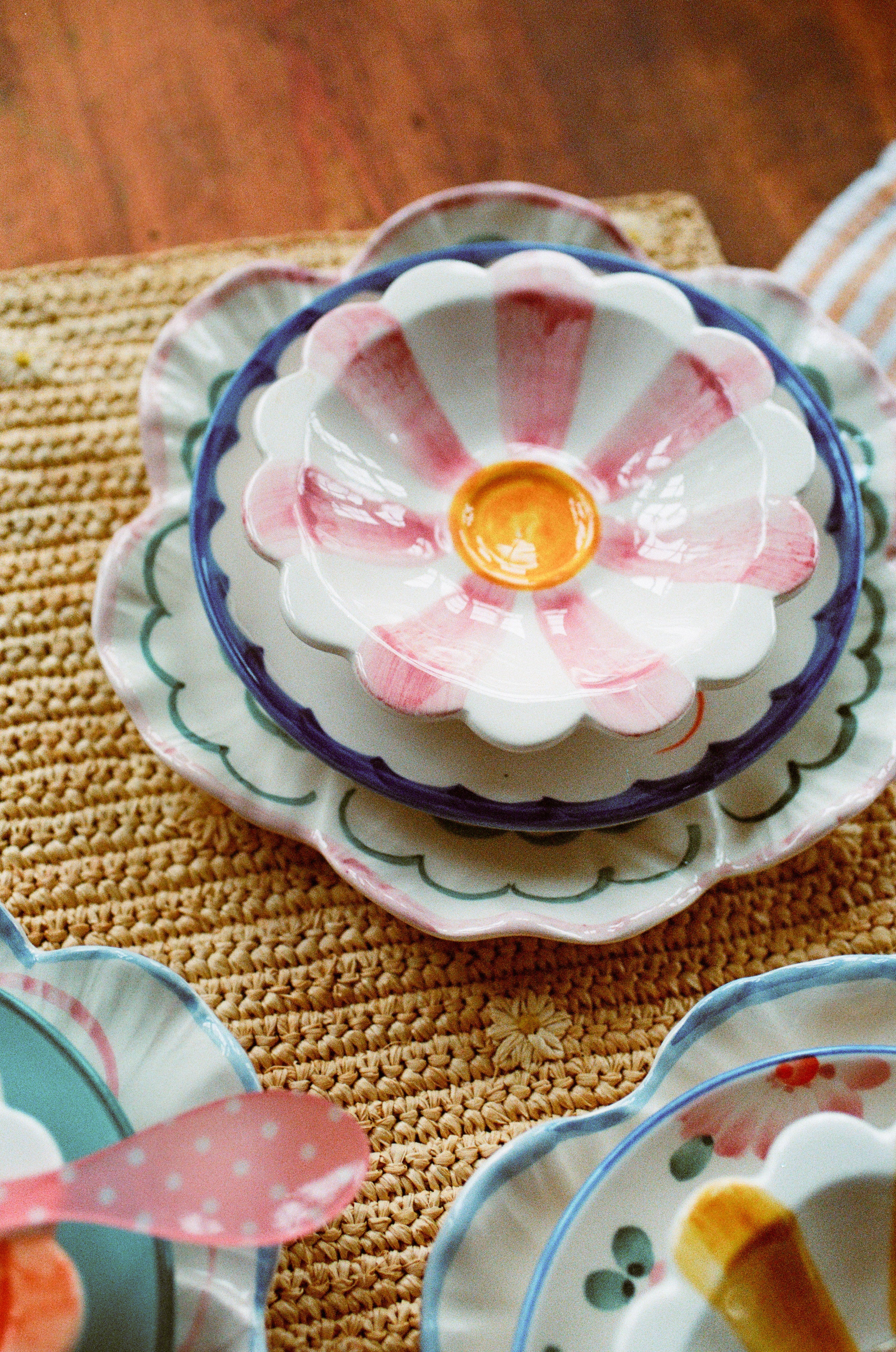 Ceramic Flower Bowl - Pink - image 5