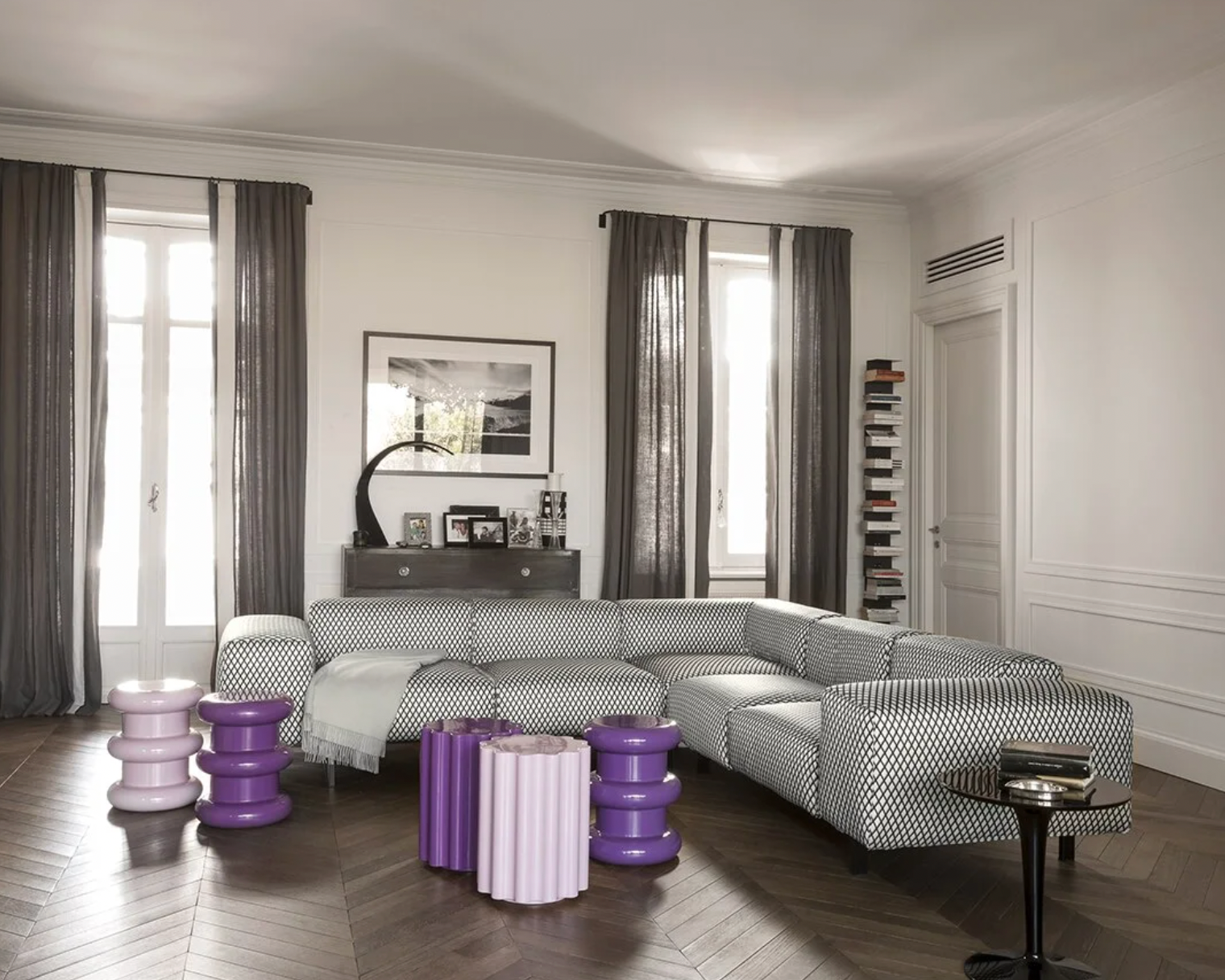 Colonna Side Table - image 7