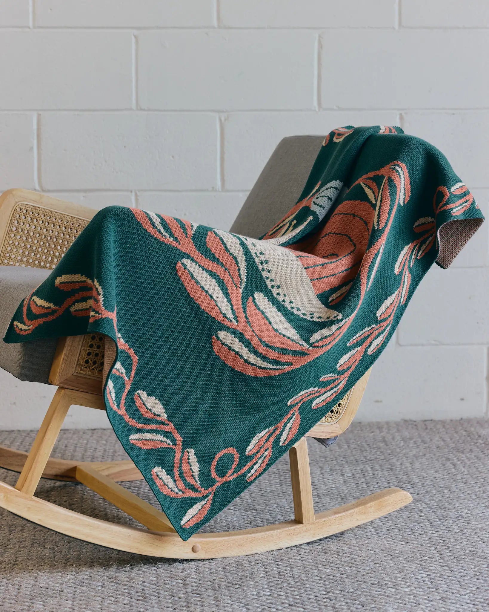 Snail Trail Knit Mini Blanket - image 12