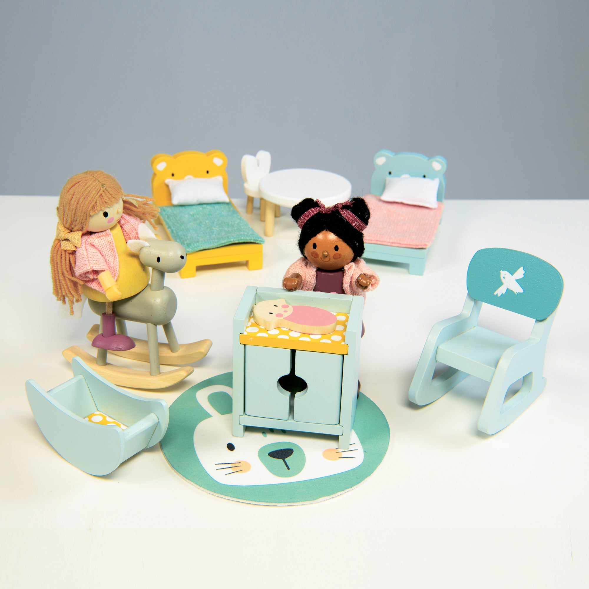 Doll House Children's Room Furniture - image 4
