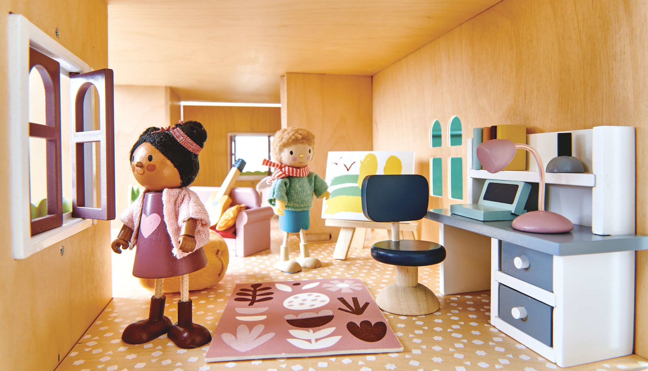 Fantail Hall Dollhouse - image 17