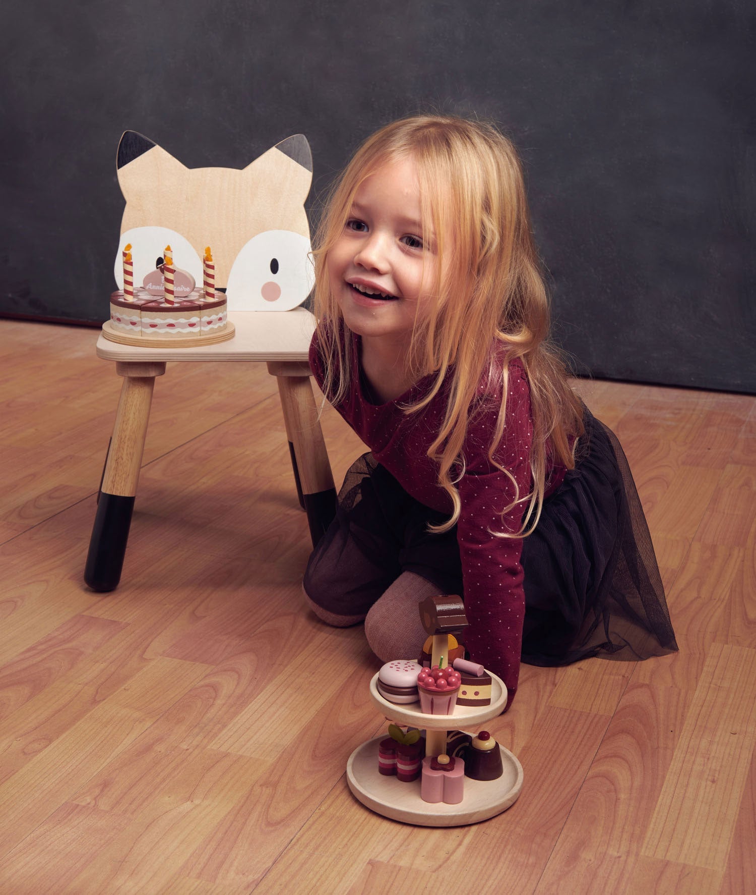 Wooden Fox Play Chair - image 3