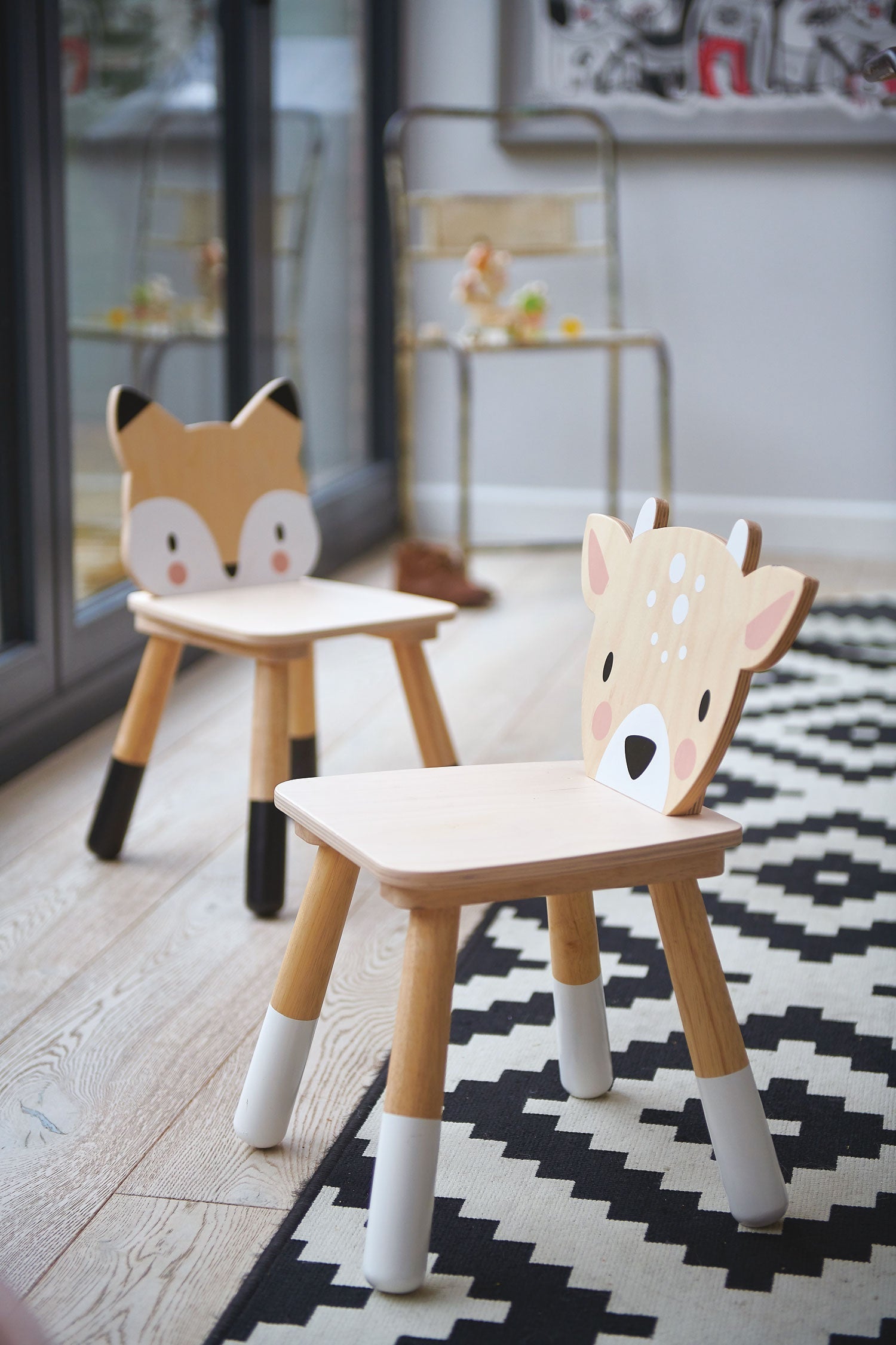 Wooden Fox Play Chair - image 4