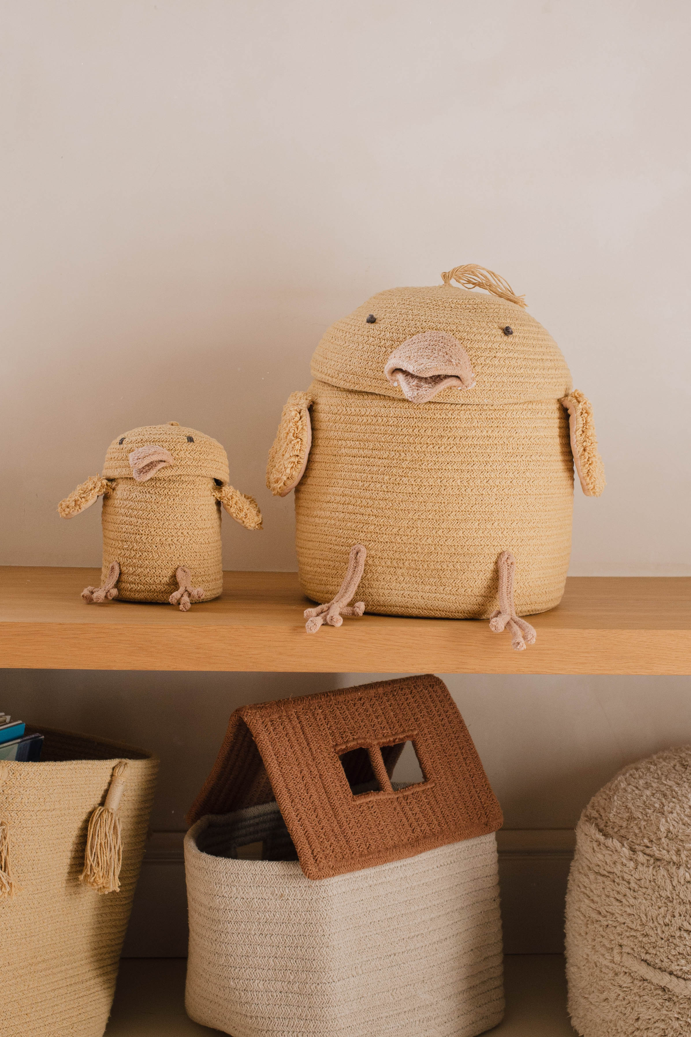 Charlie the Chicken Basket - Mini