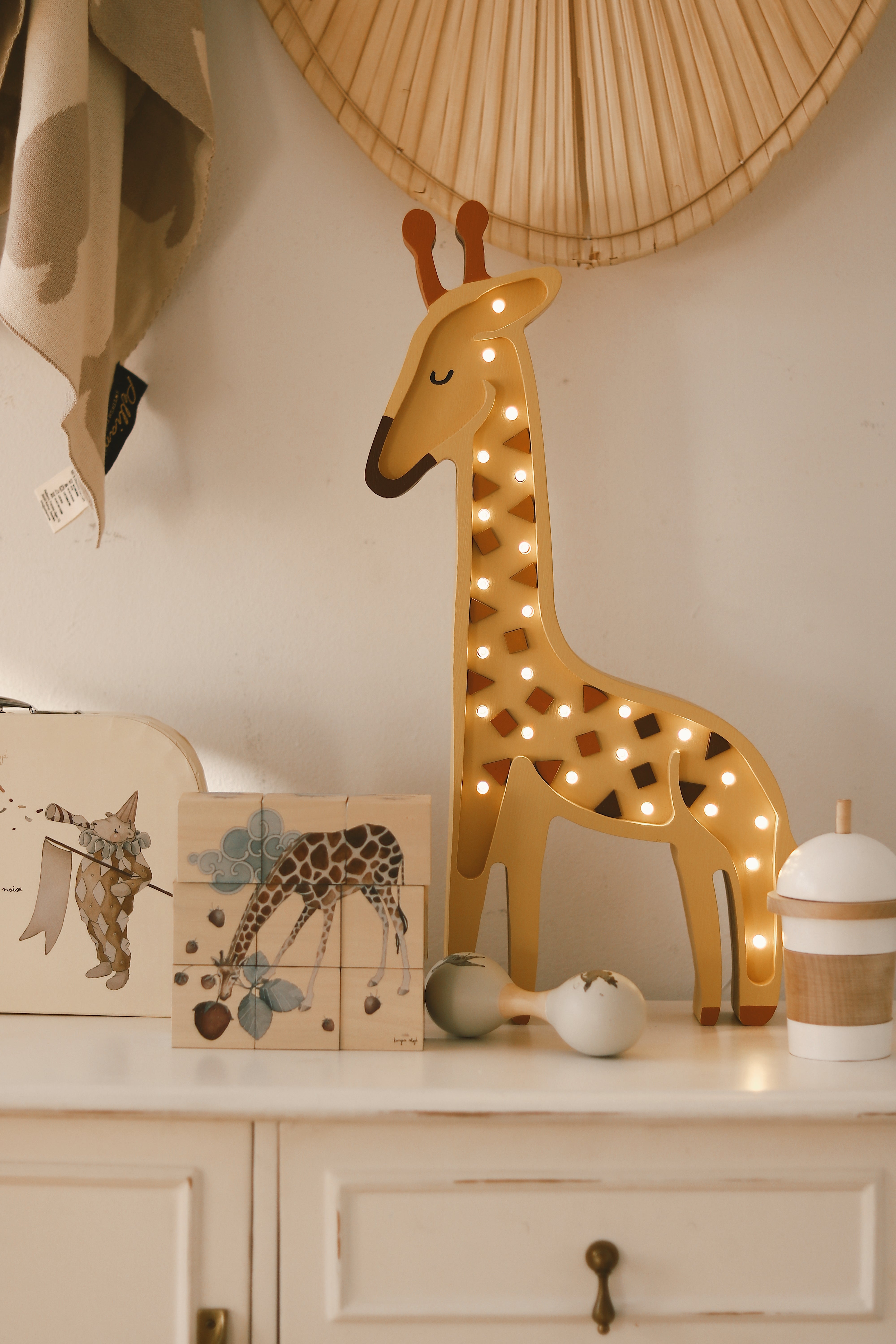 Giraffe Lamp - image 3