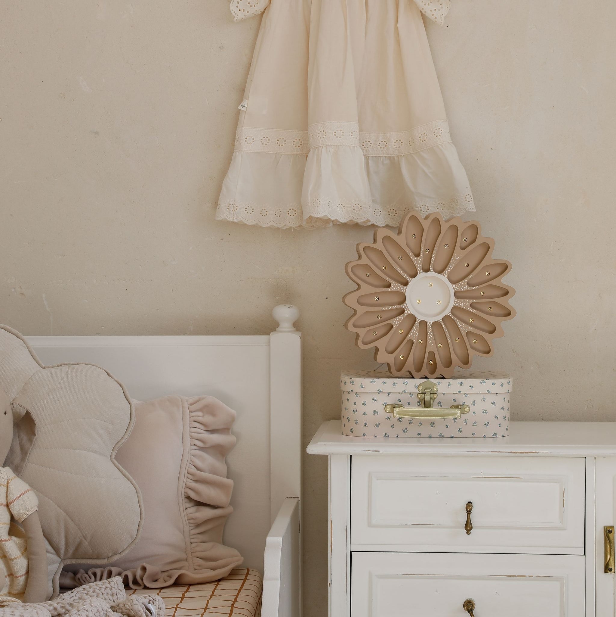 Daisy Lamp - image 15