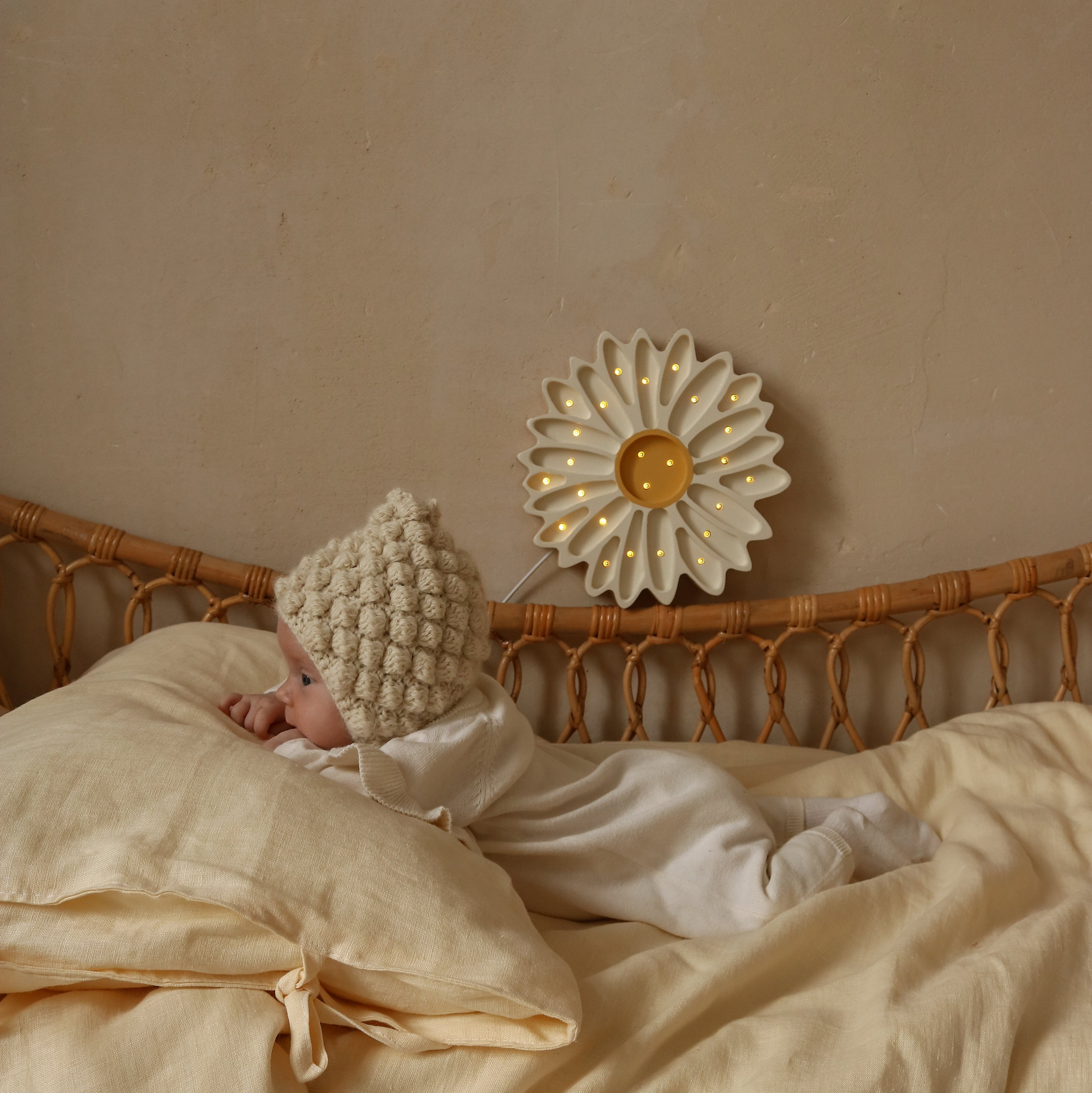 Daisy Lamp