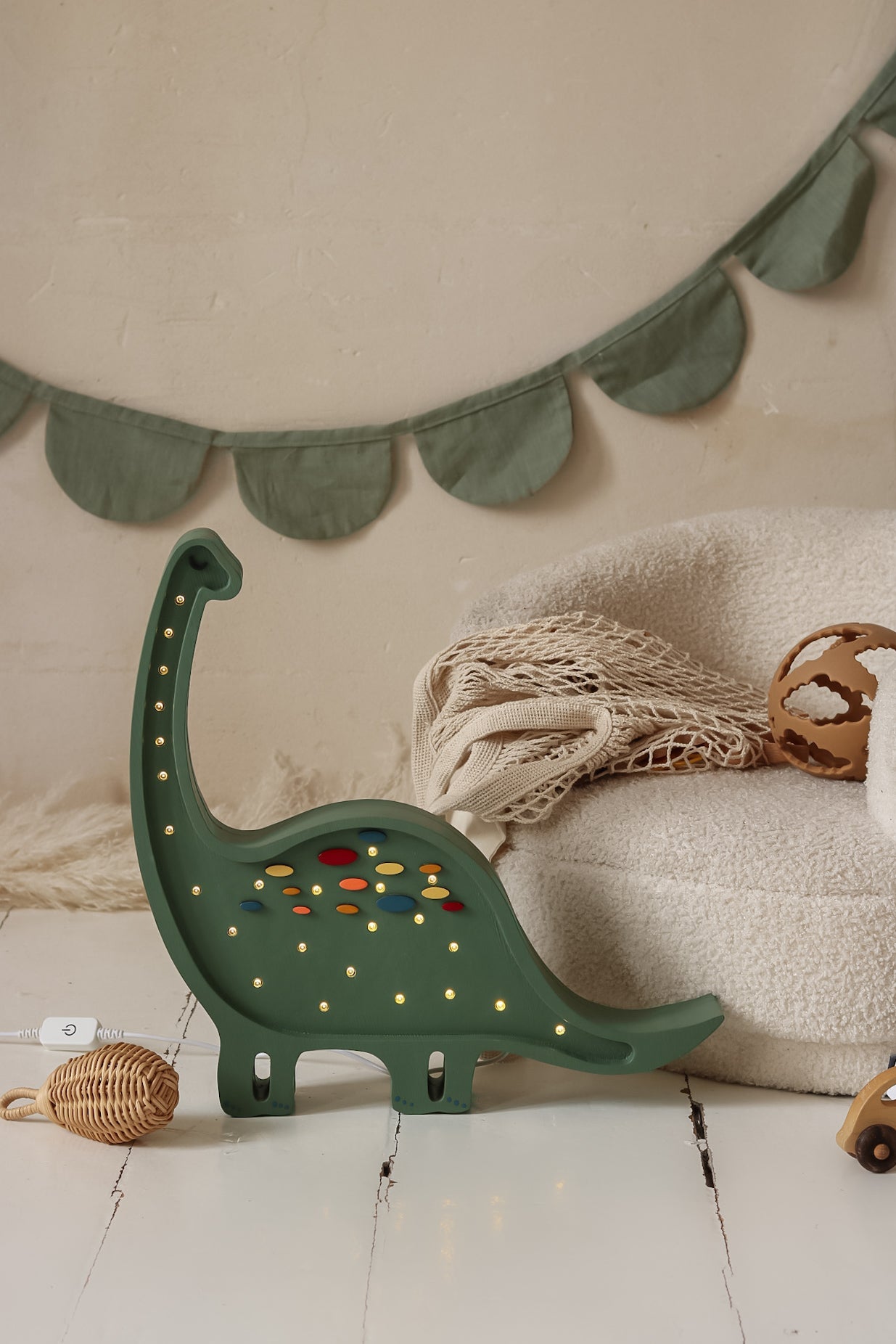 Dinosaur Lamp - image 8