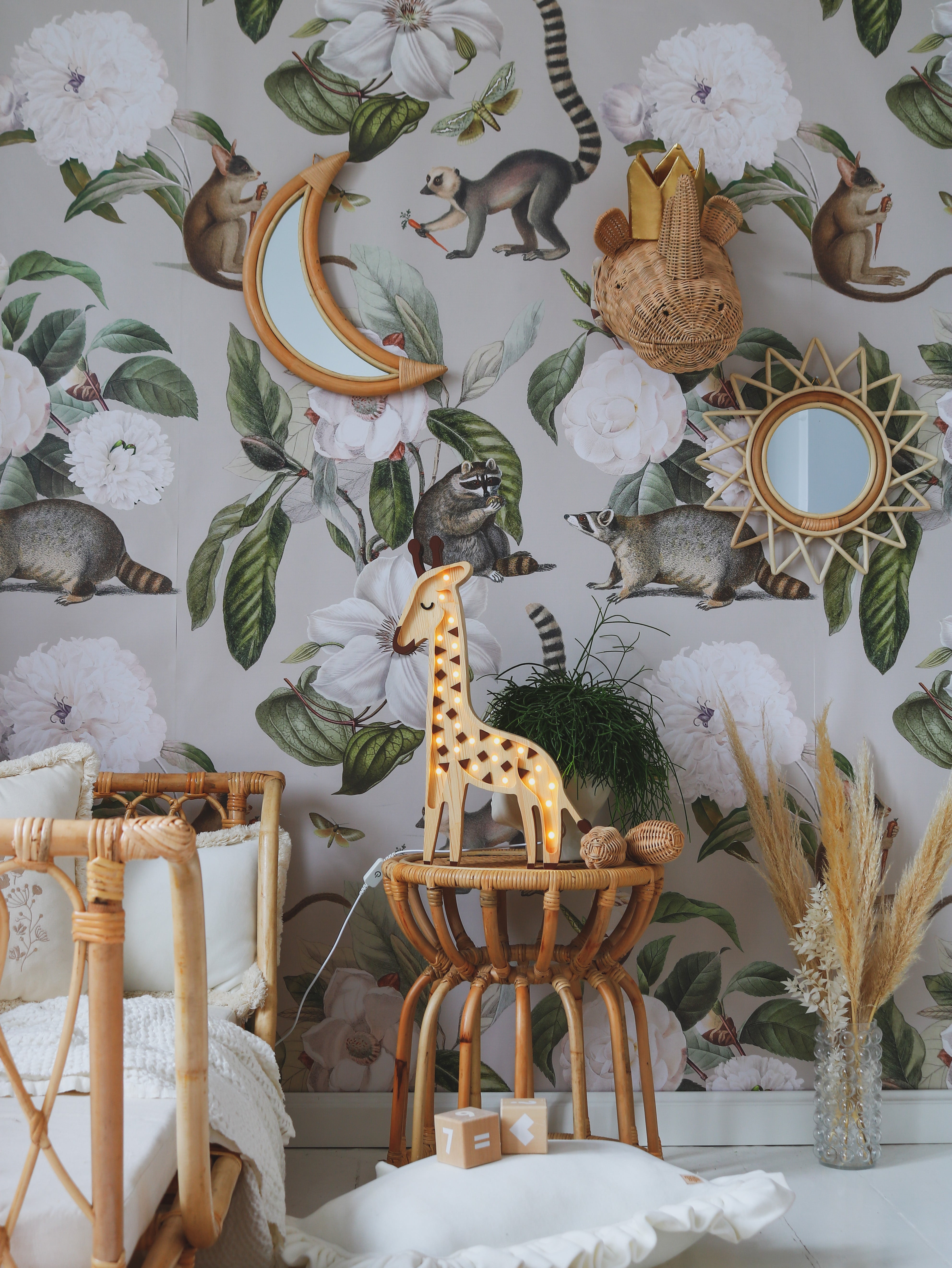 Giraffe Lamp - image 8