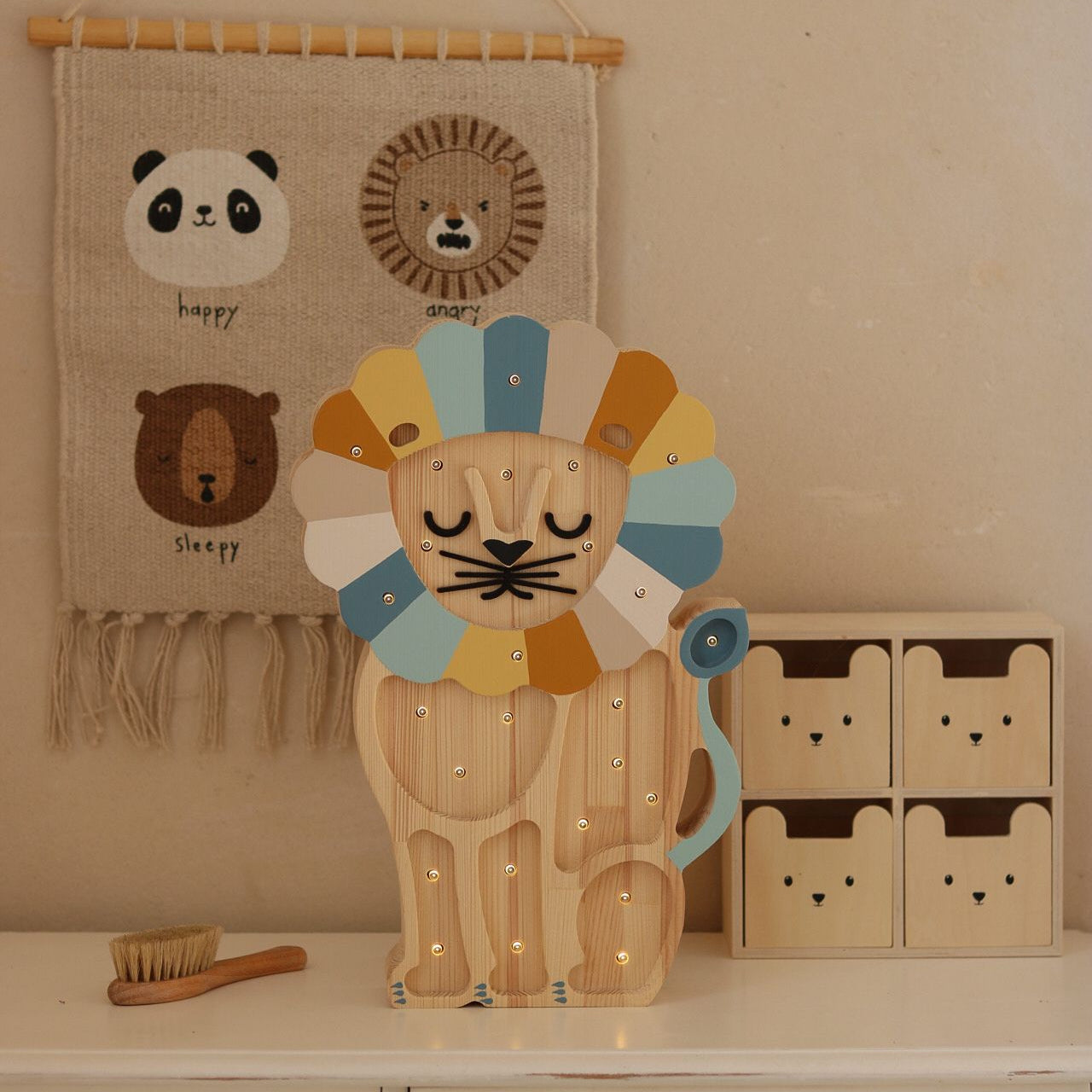 Lion Lamp - image 13