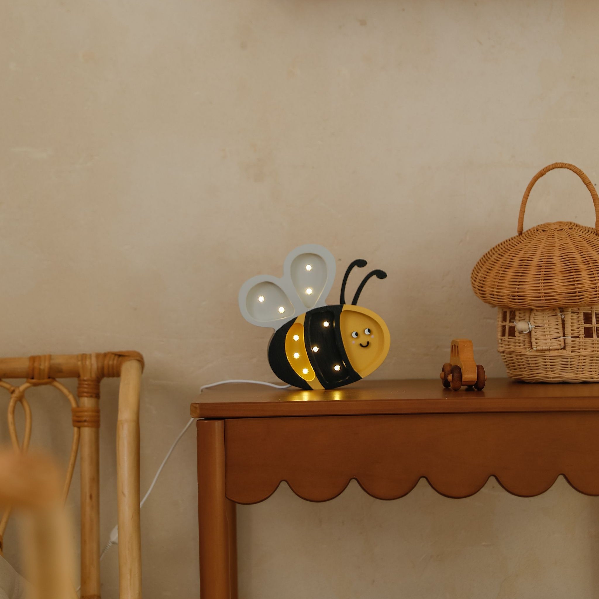 Mini Happy Bee Lamp - image 6