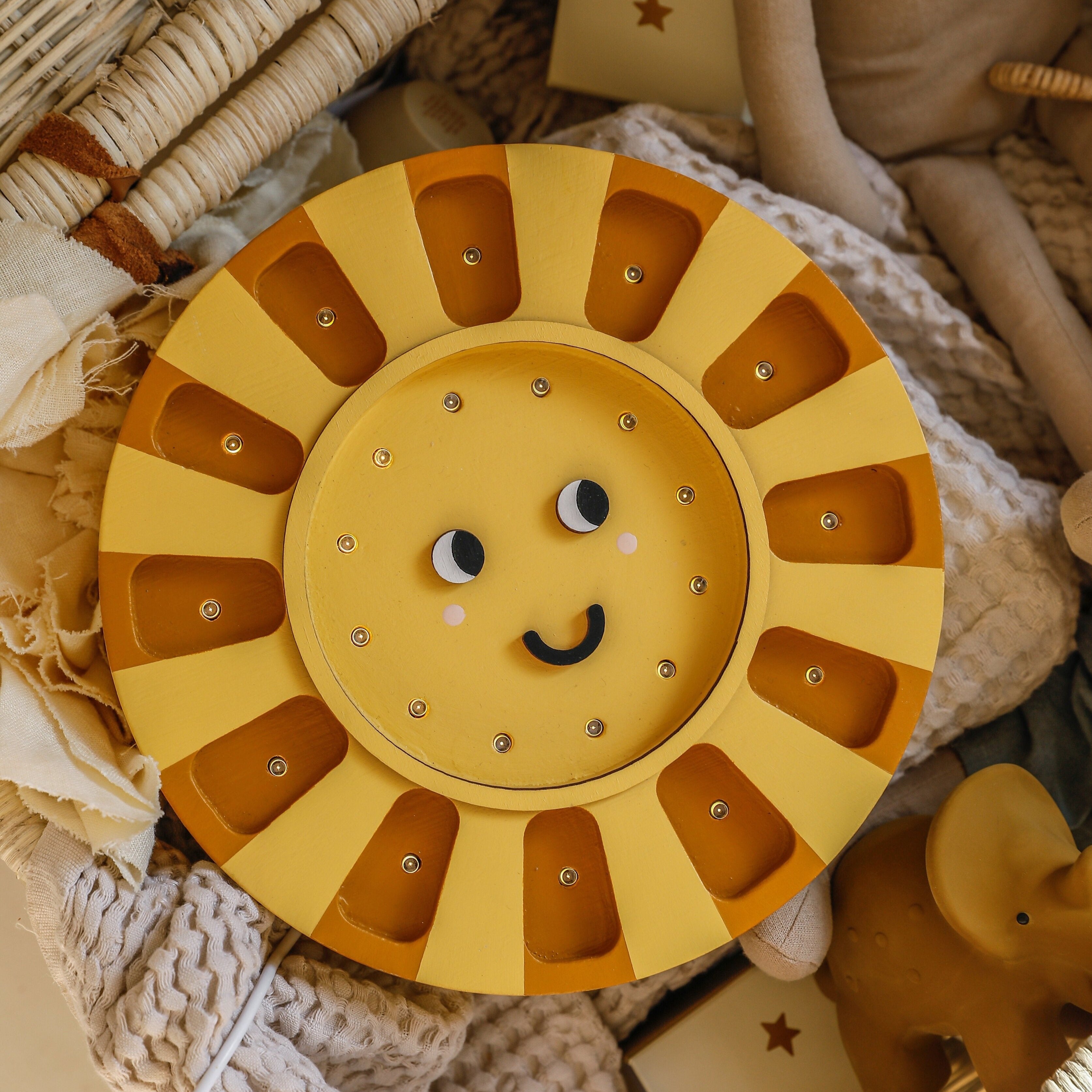 Sunshine Lamp - image 4
